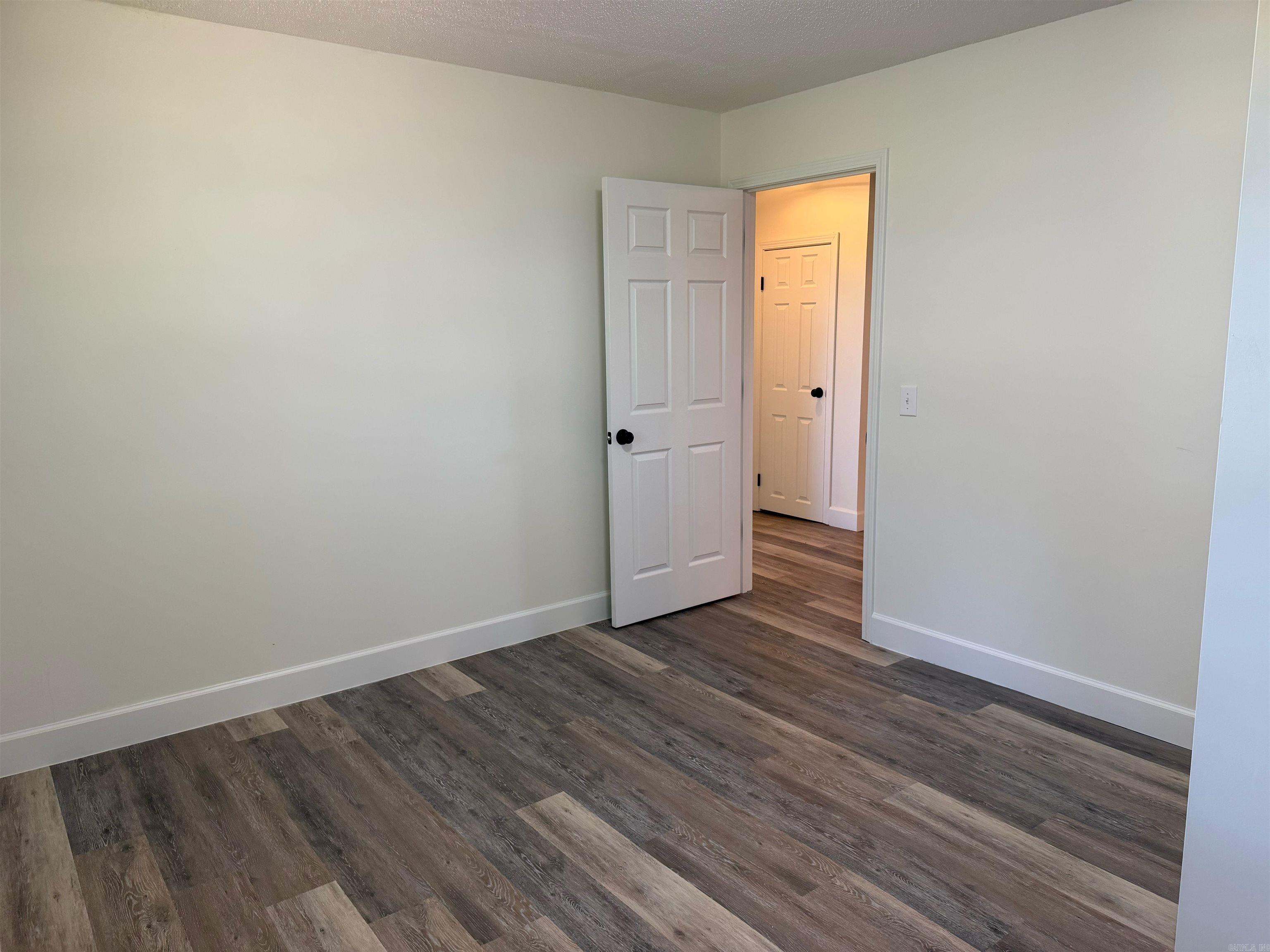101 Summer Meadows Property Photo 26