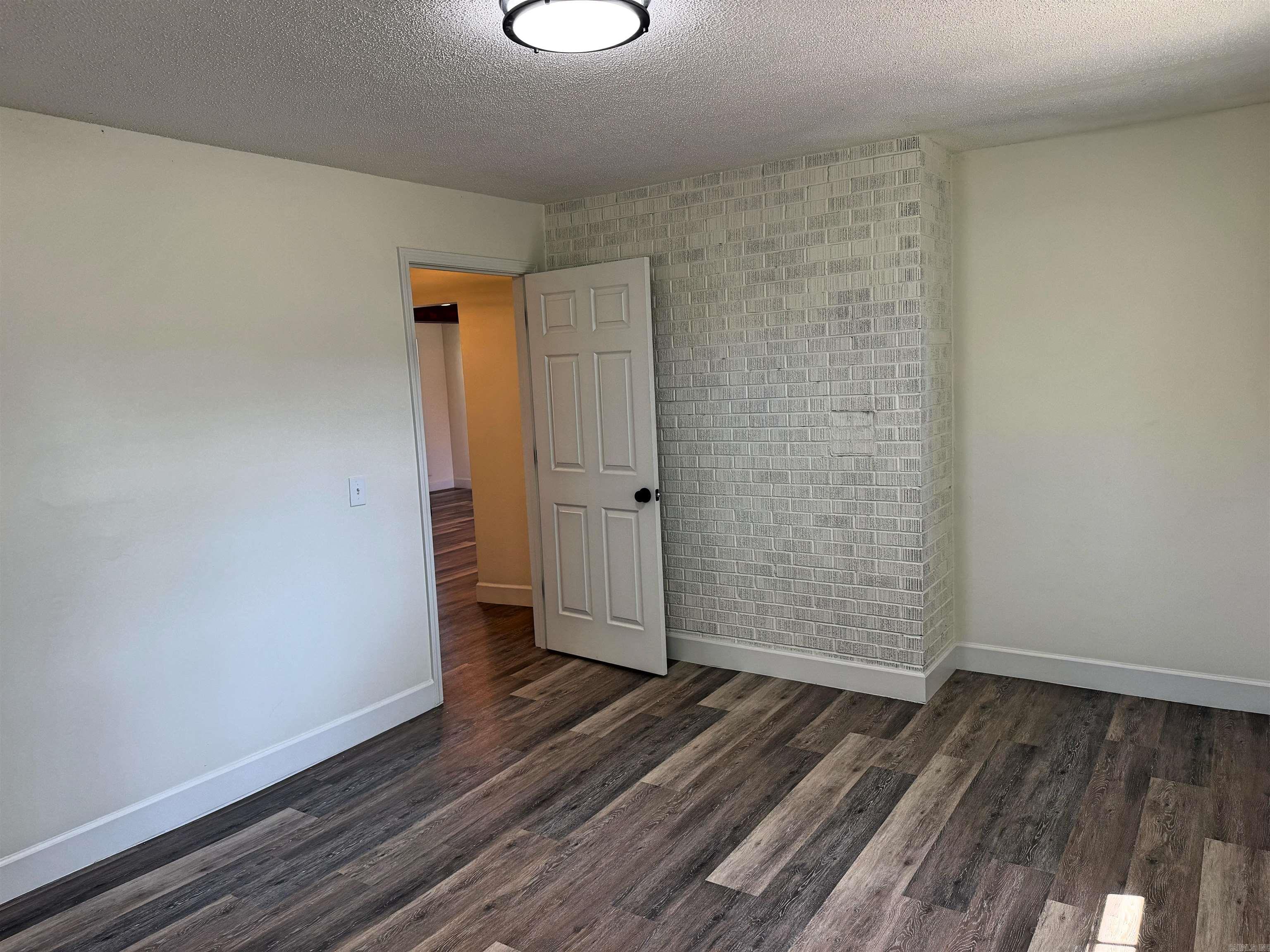 101 Summer Meadows Property Photo 29