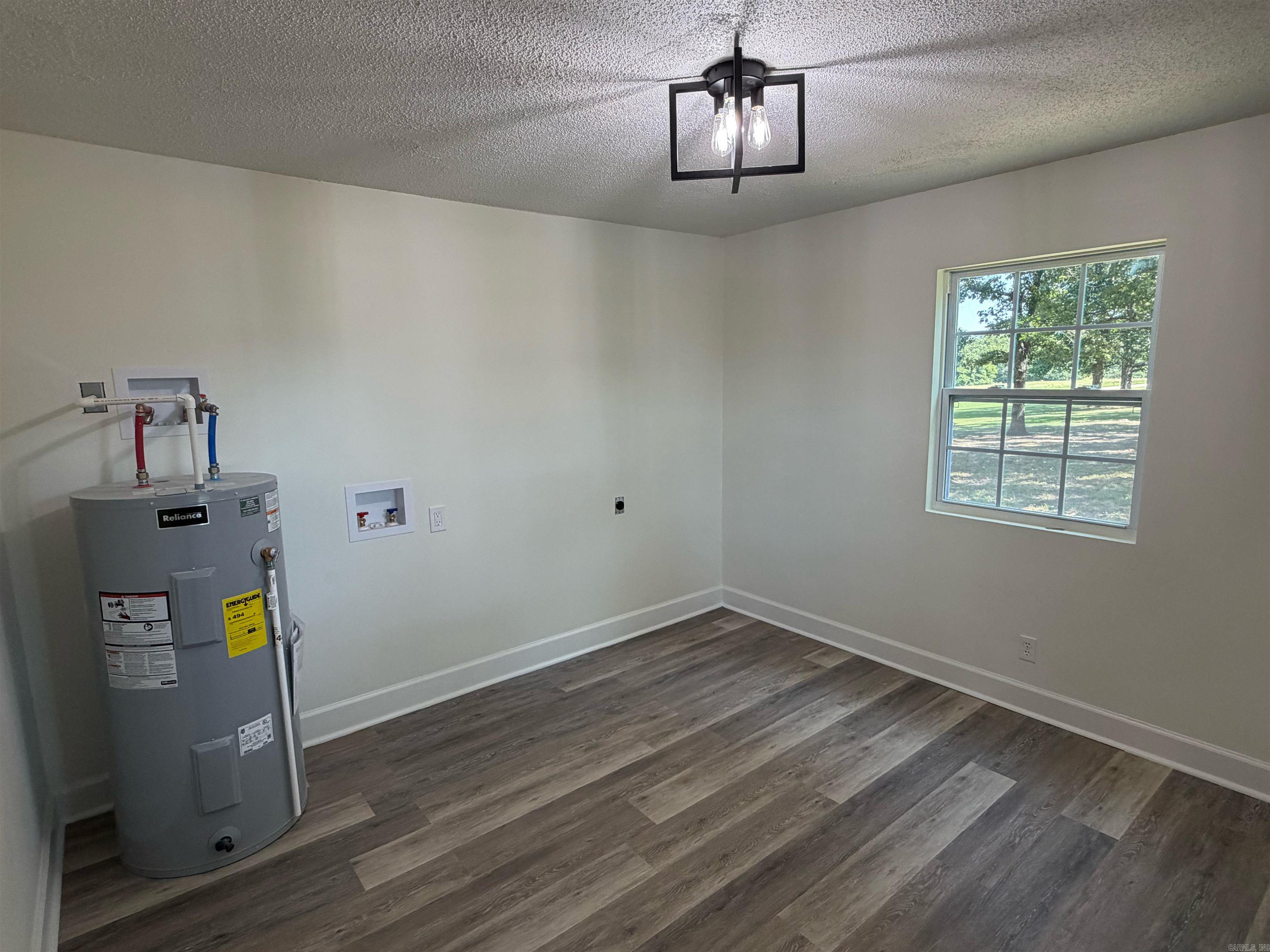 101 Summer Meadows Property Photo 32