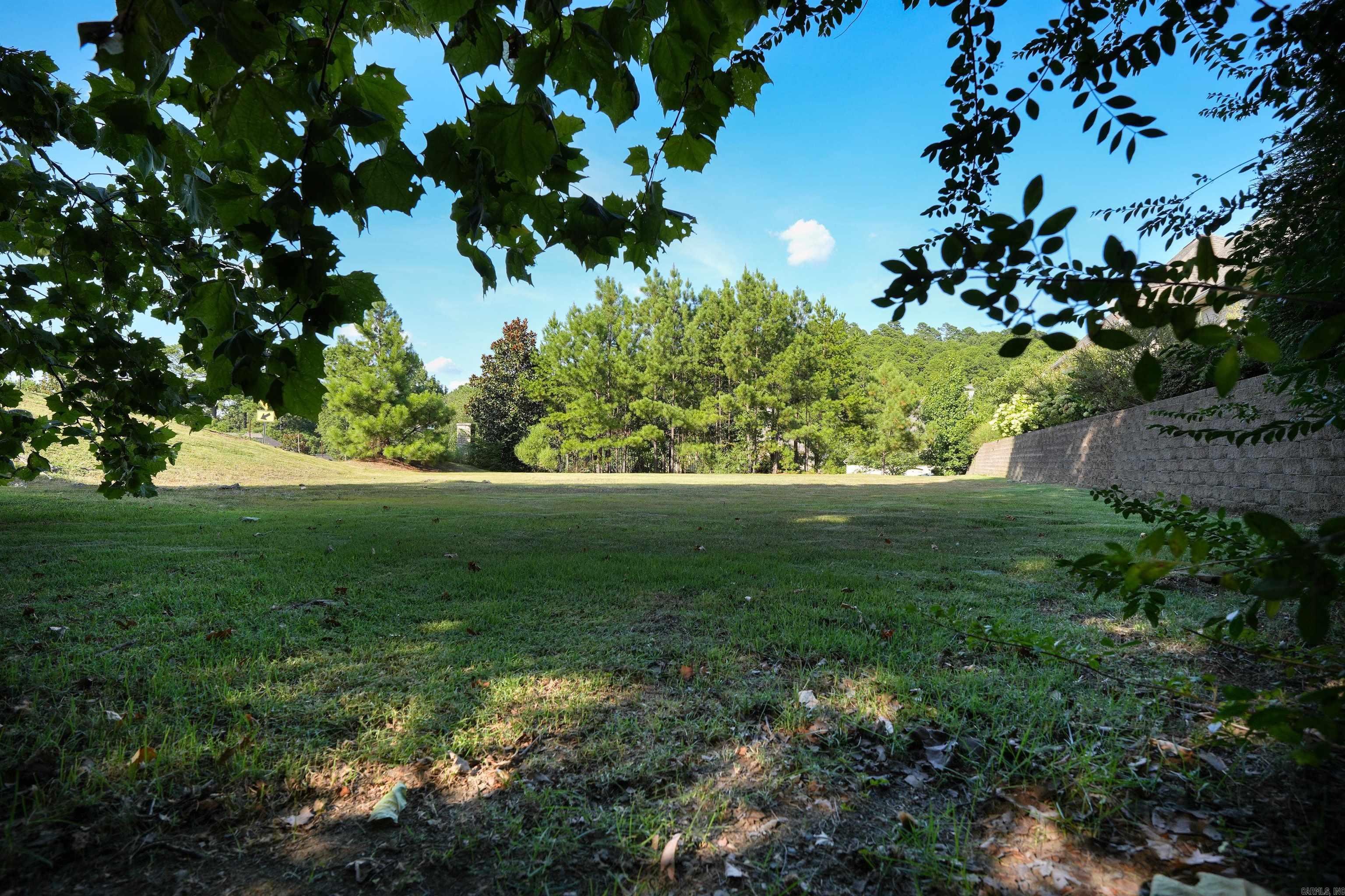 2 Bella View Property Photo 18
