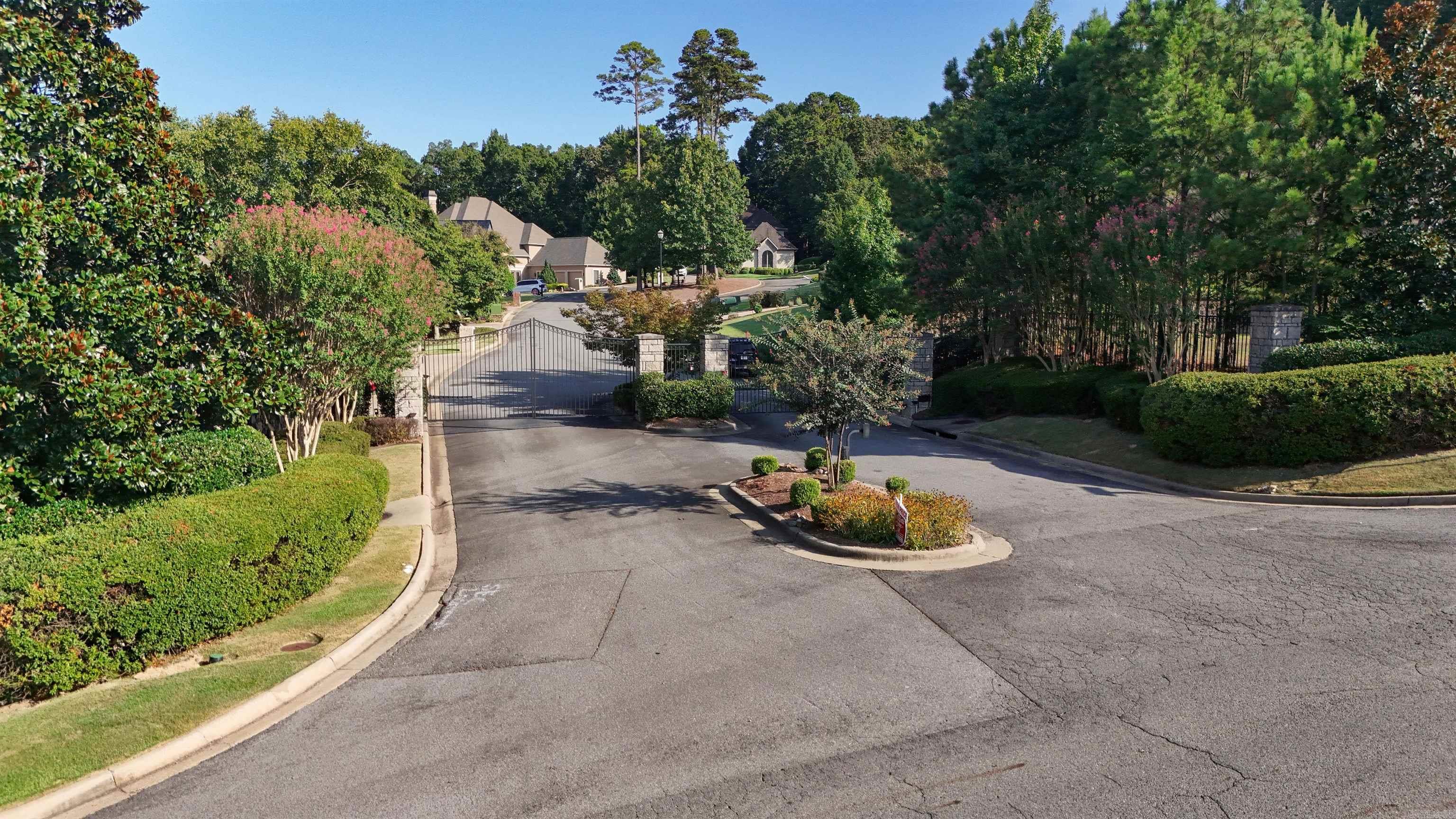 2 Bella View Property Photo 26