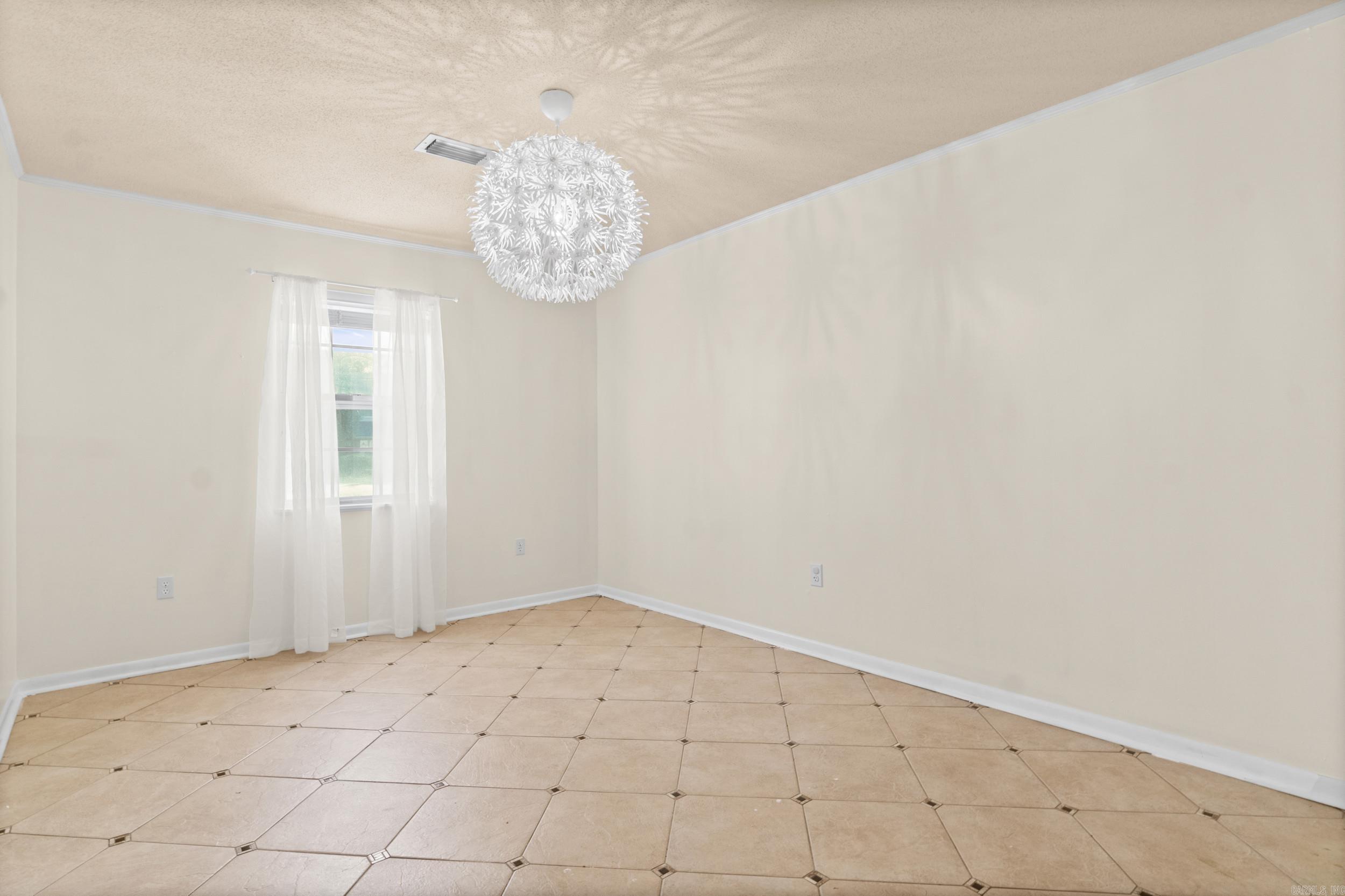 11 Deerwood Dr Property Photo 10