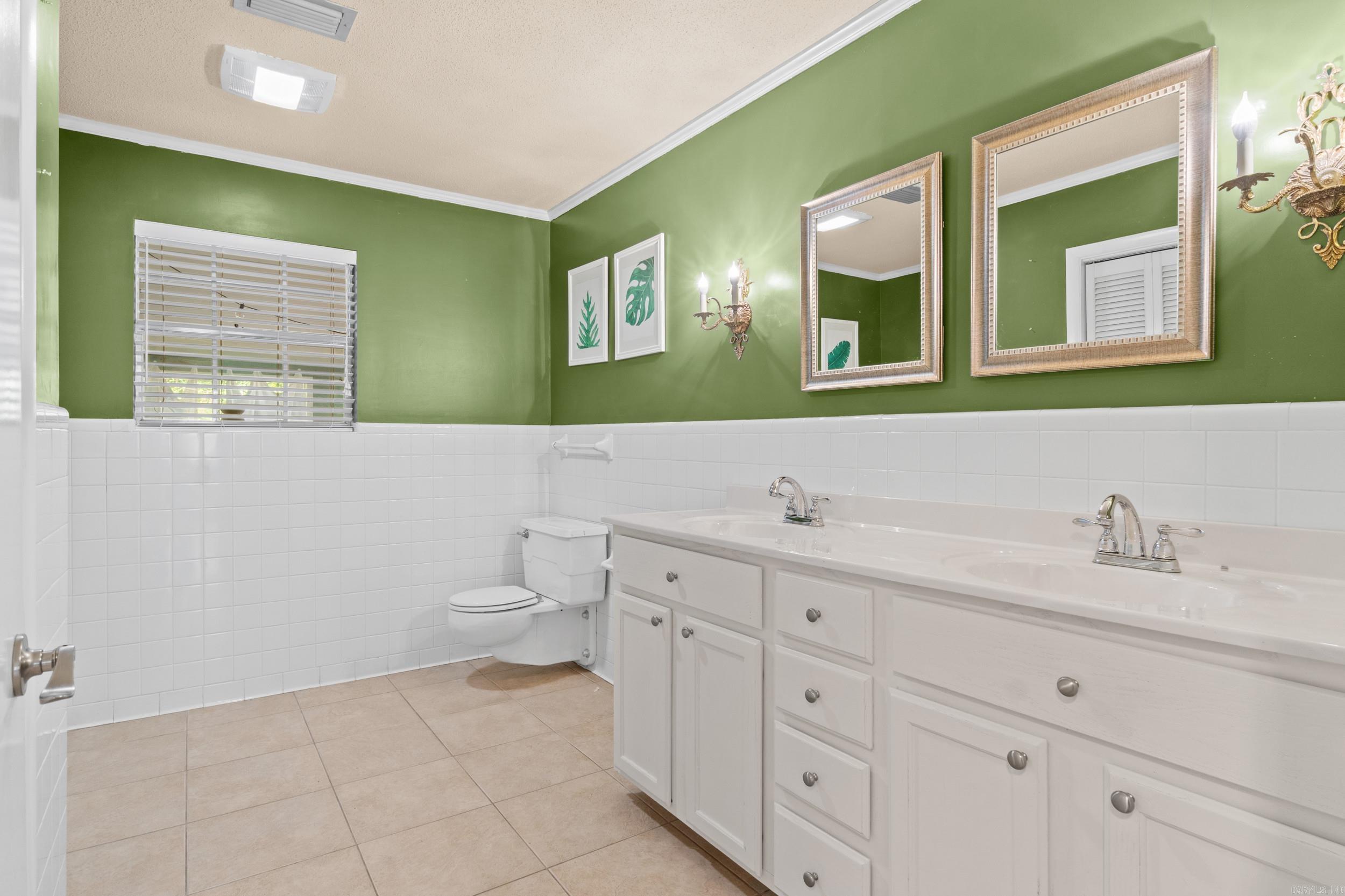 11 Deerwood Dr Property Photo 17