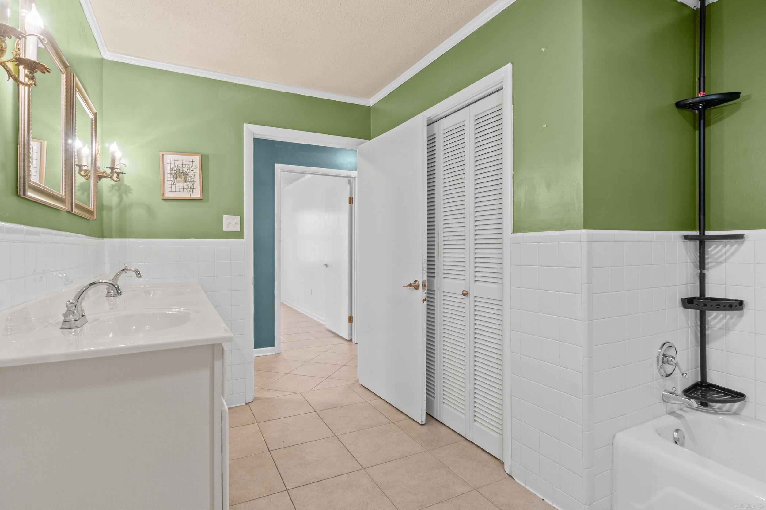 11 Deerwood Dr Property Photo 18