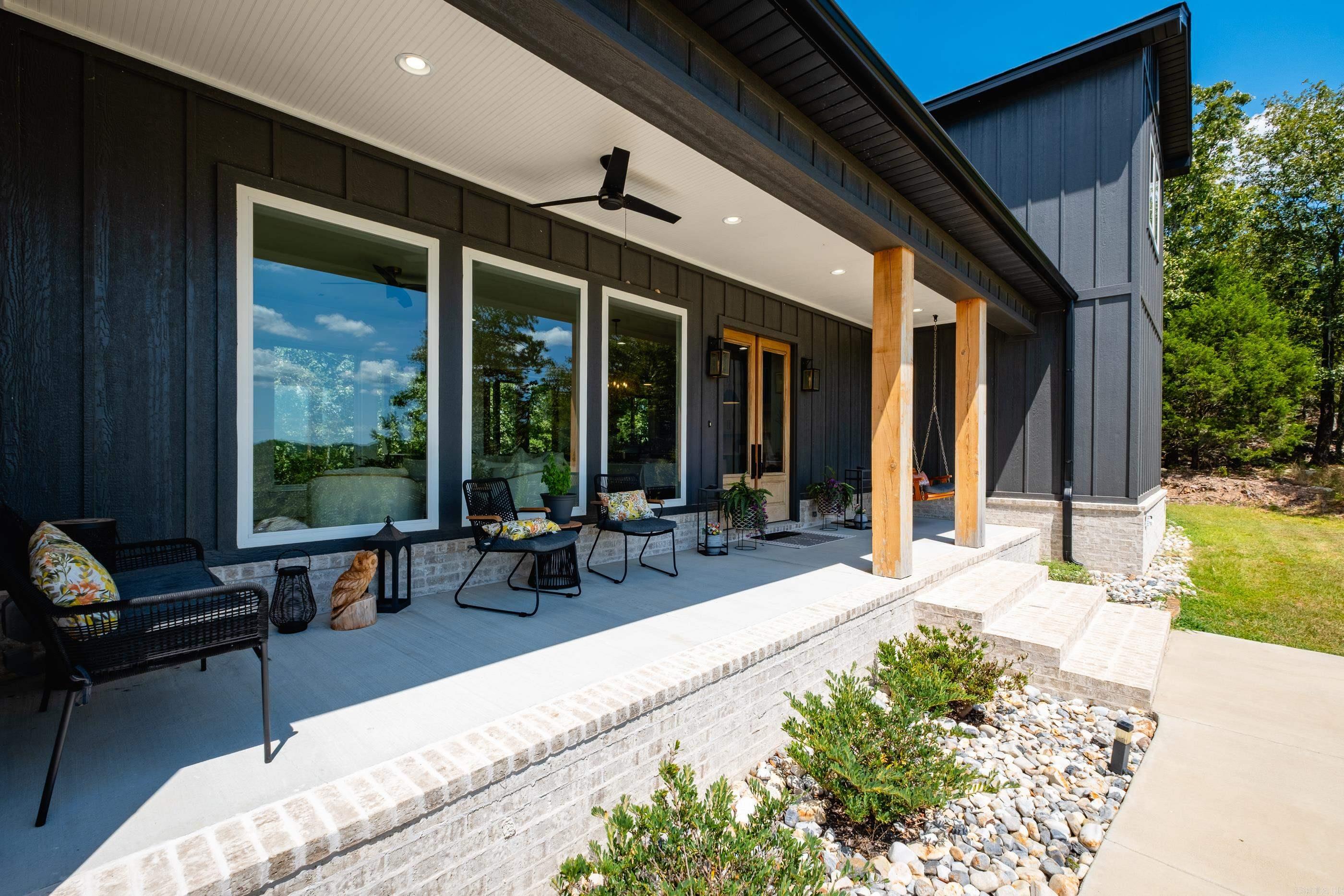 4 Gray Hawk Drive Property Photo 8
