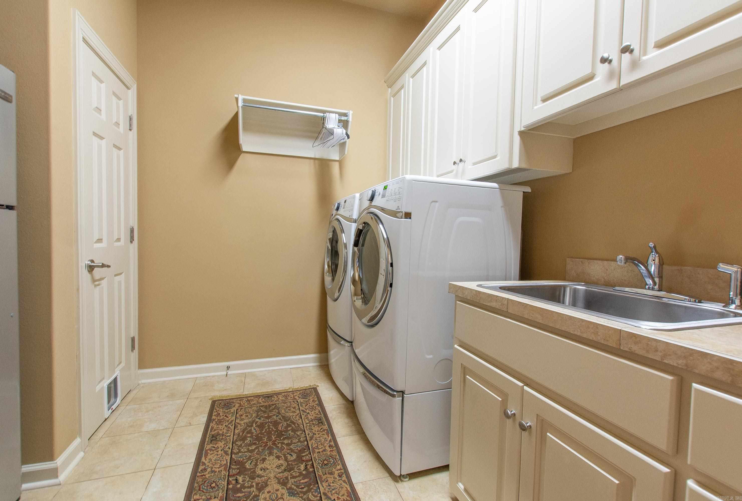 209 Commentry Lane Property Photo 40