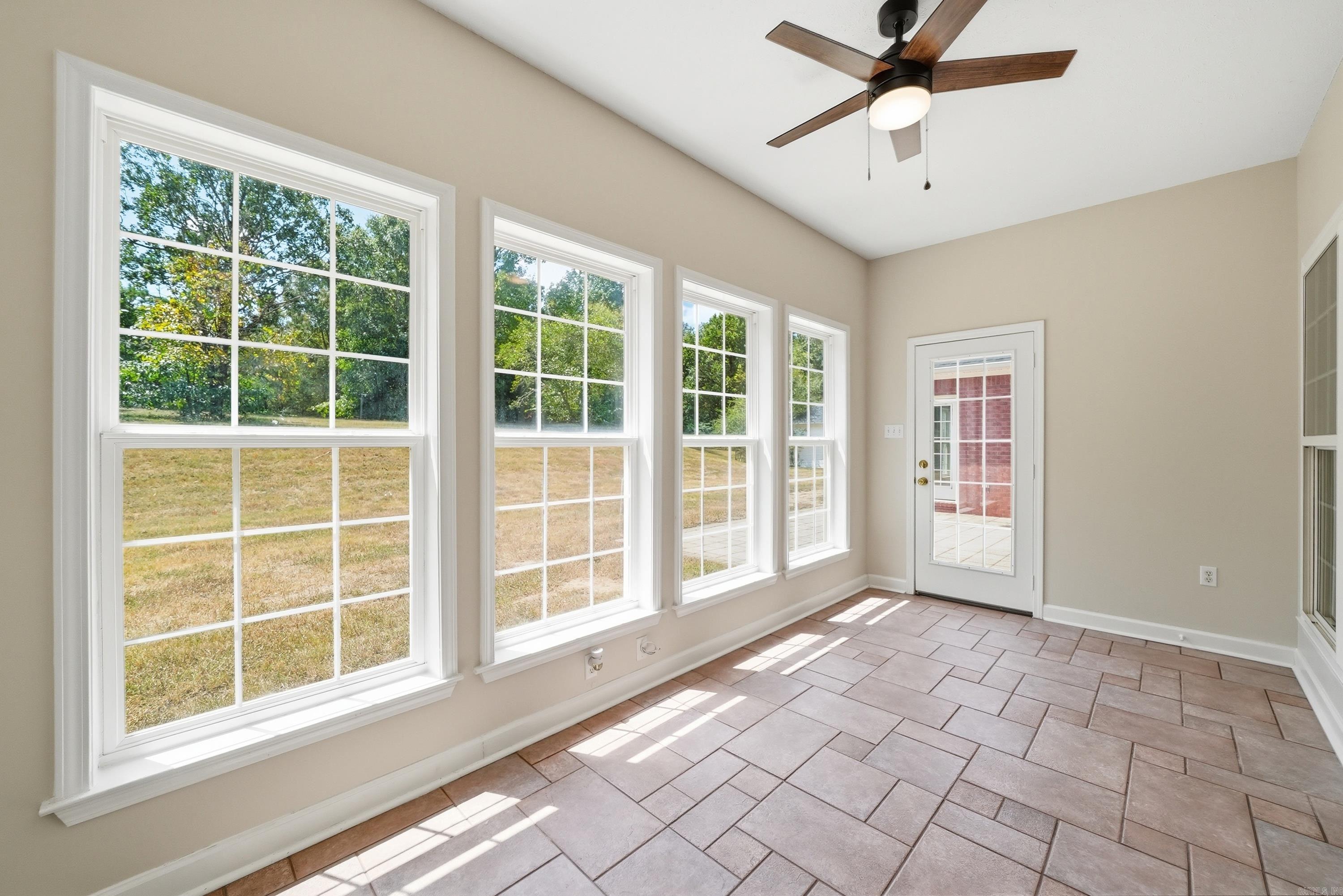 9 Summer Hill Drive Property Photo 10