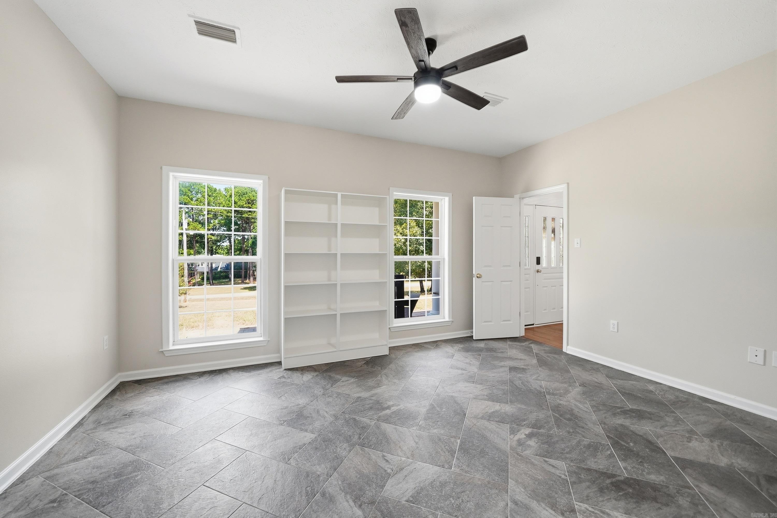 9 Summer Hill Drive Property Photo 11