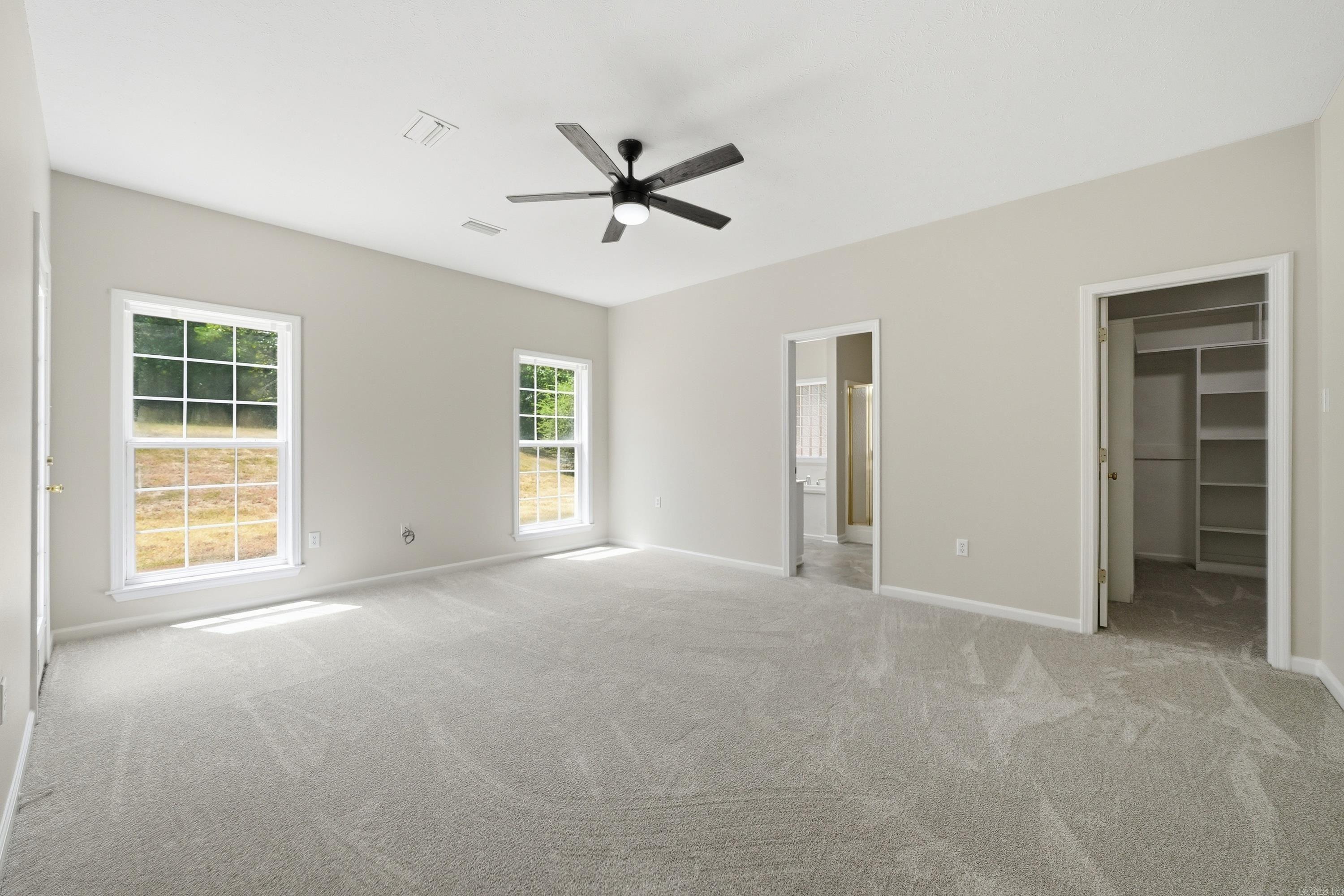 9 Summer Hill Drive Property Photo 13