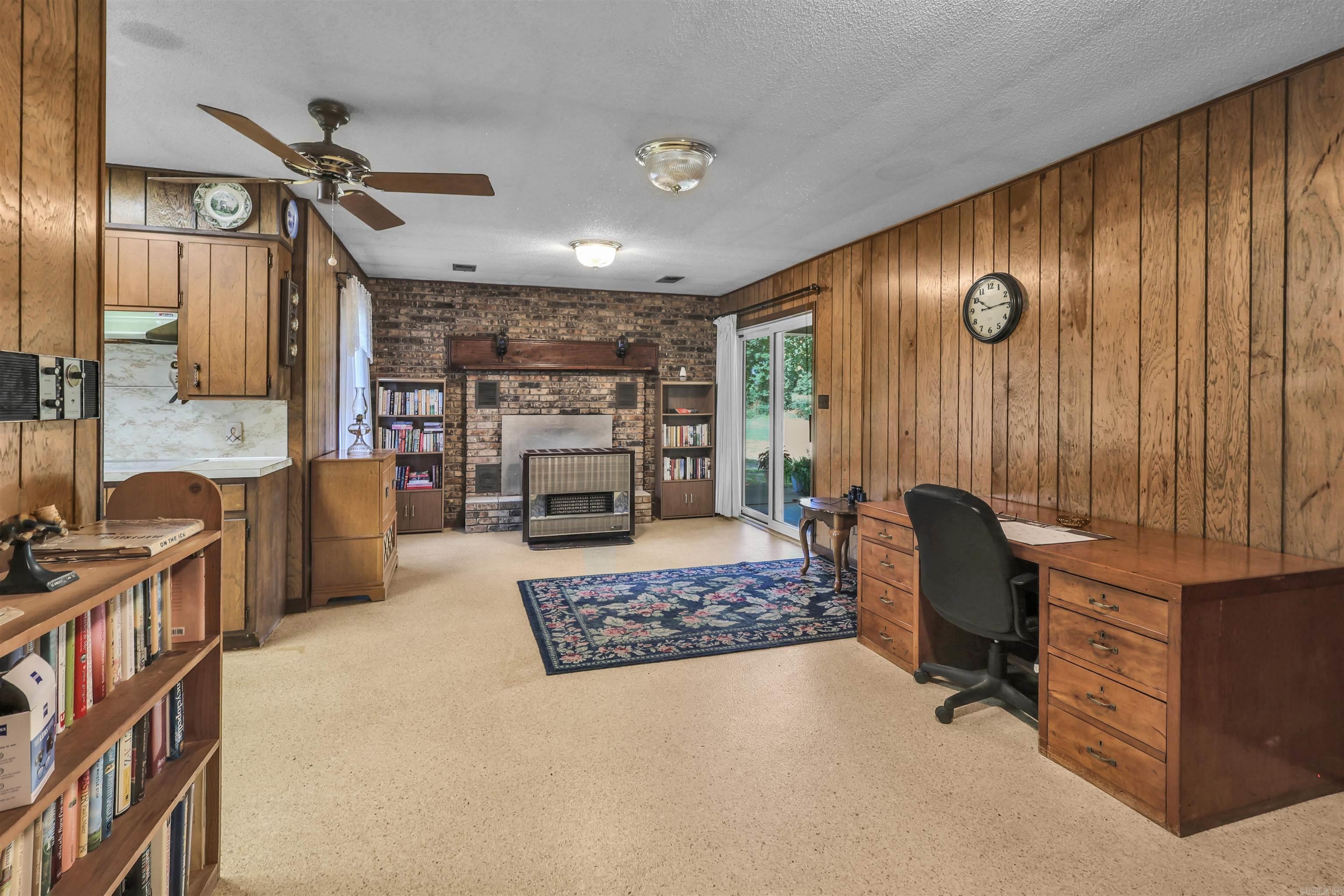 293 Rocky Pines Property Photo 8