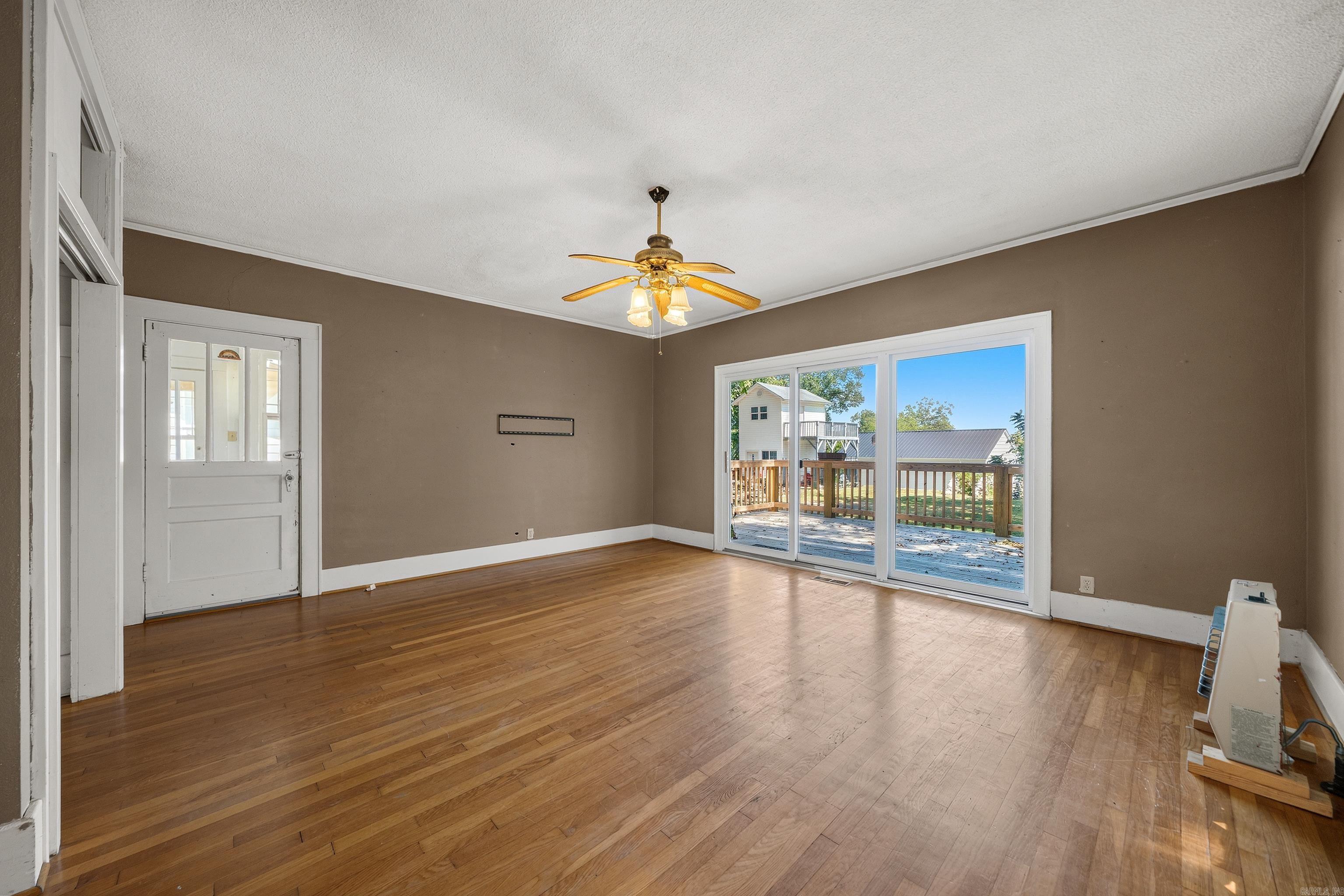 539 Prospect Avenue Property Photo 11