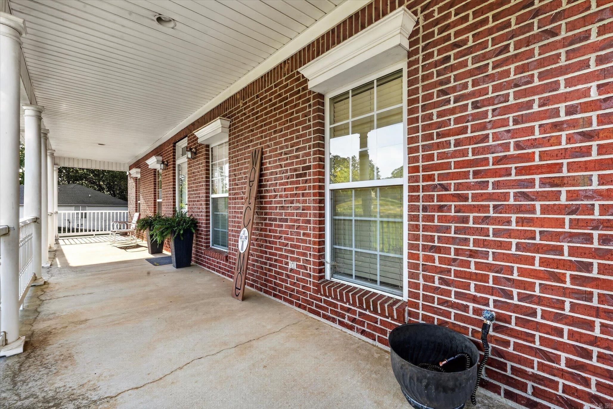 2009 Stillwater Drive Property Photo 11