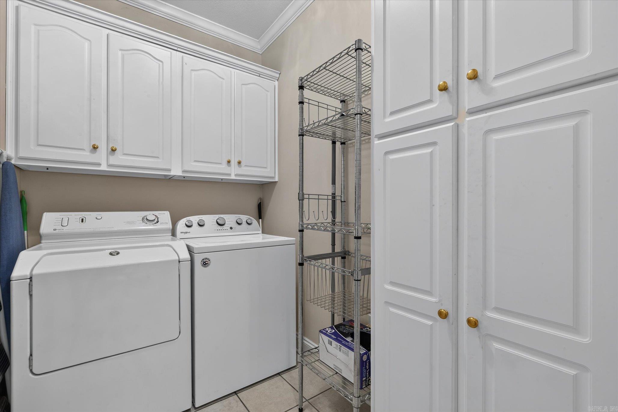 2009 Stillwater Drive Property Photo 12