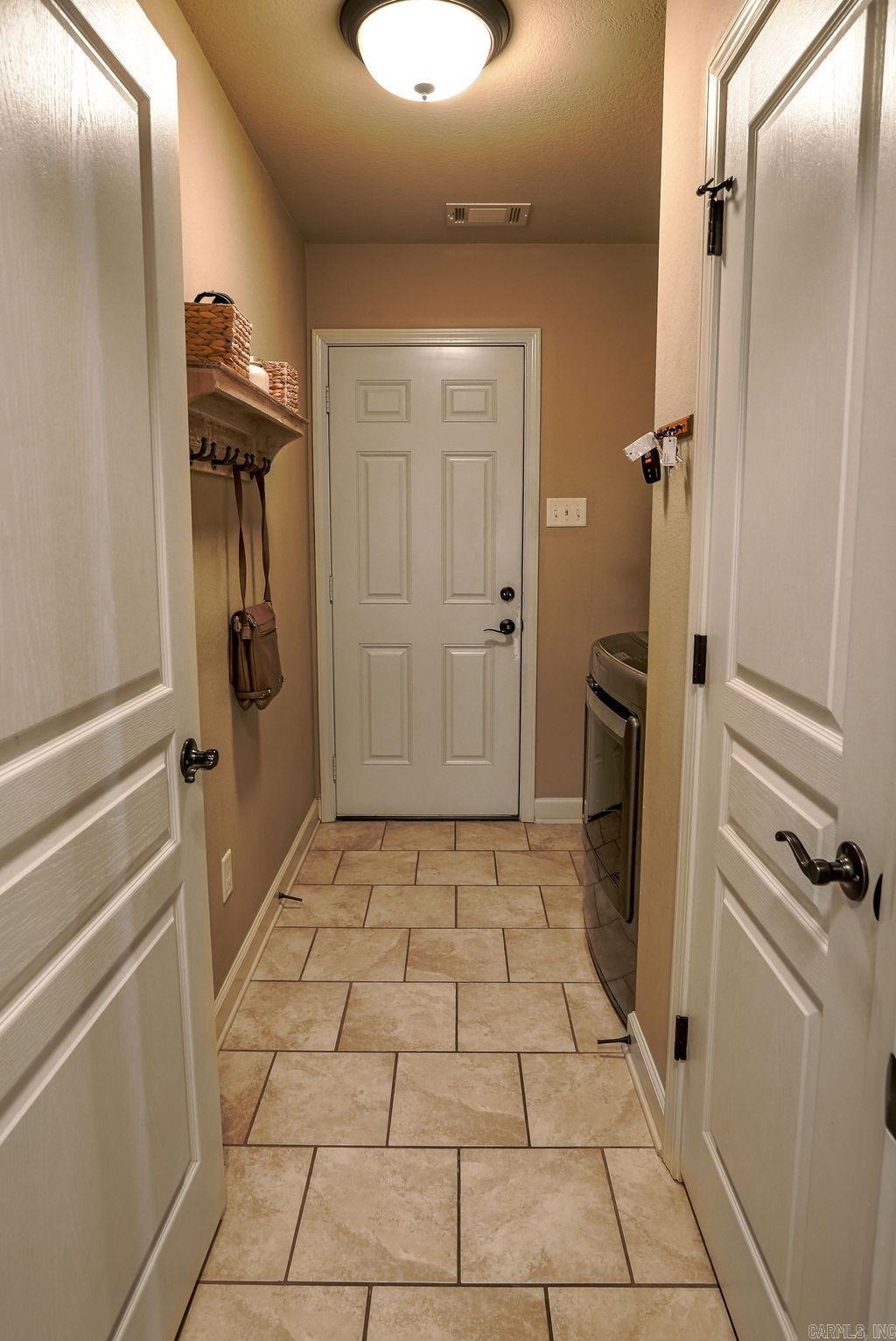 23 Huntington Drive Property Photo 22