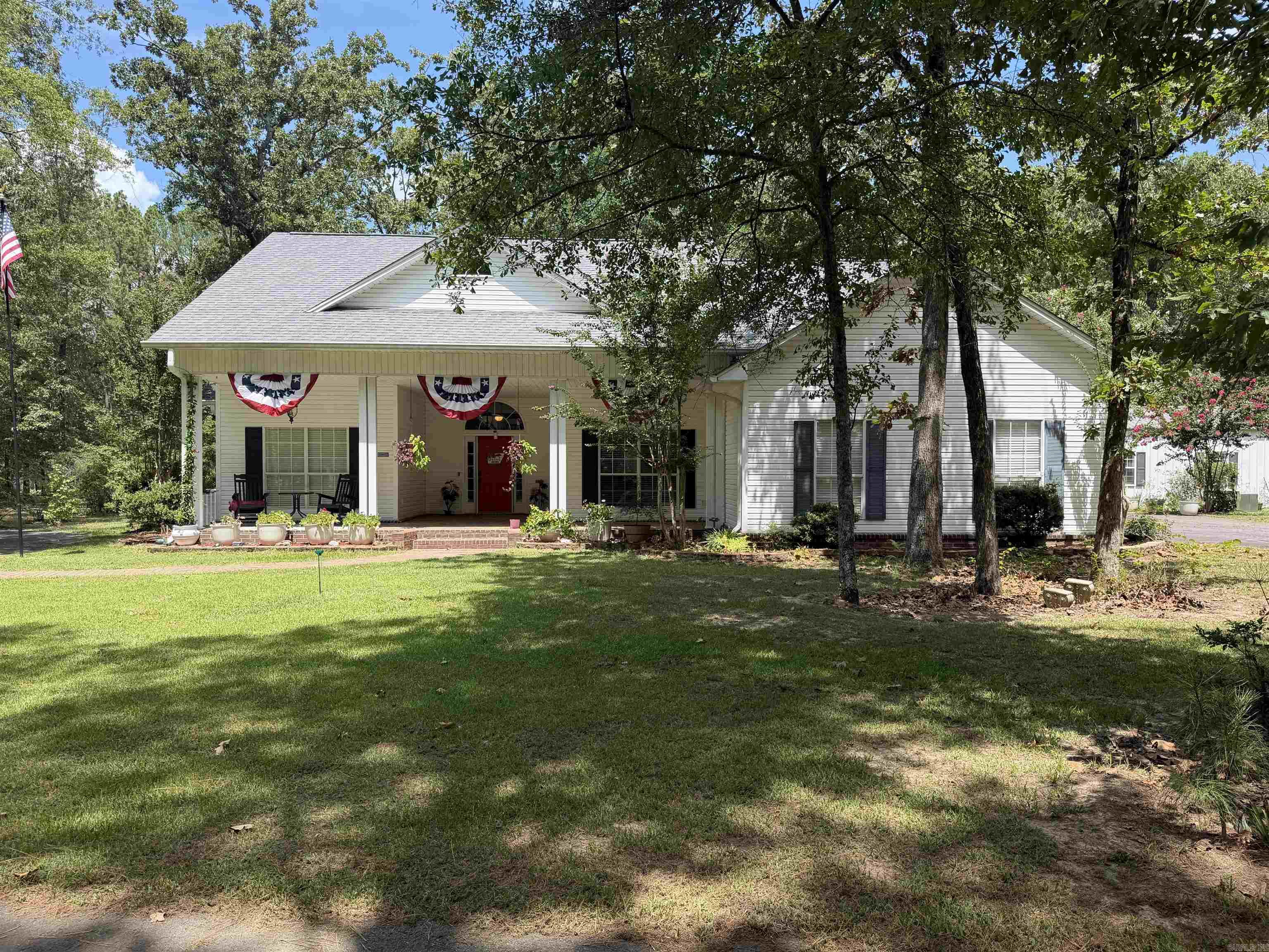 6917 Sorrells Road Property Photo 2
