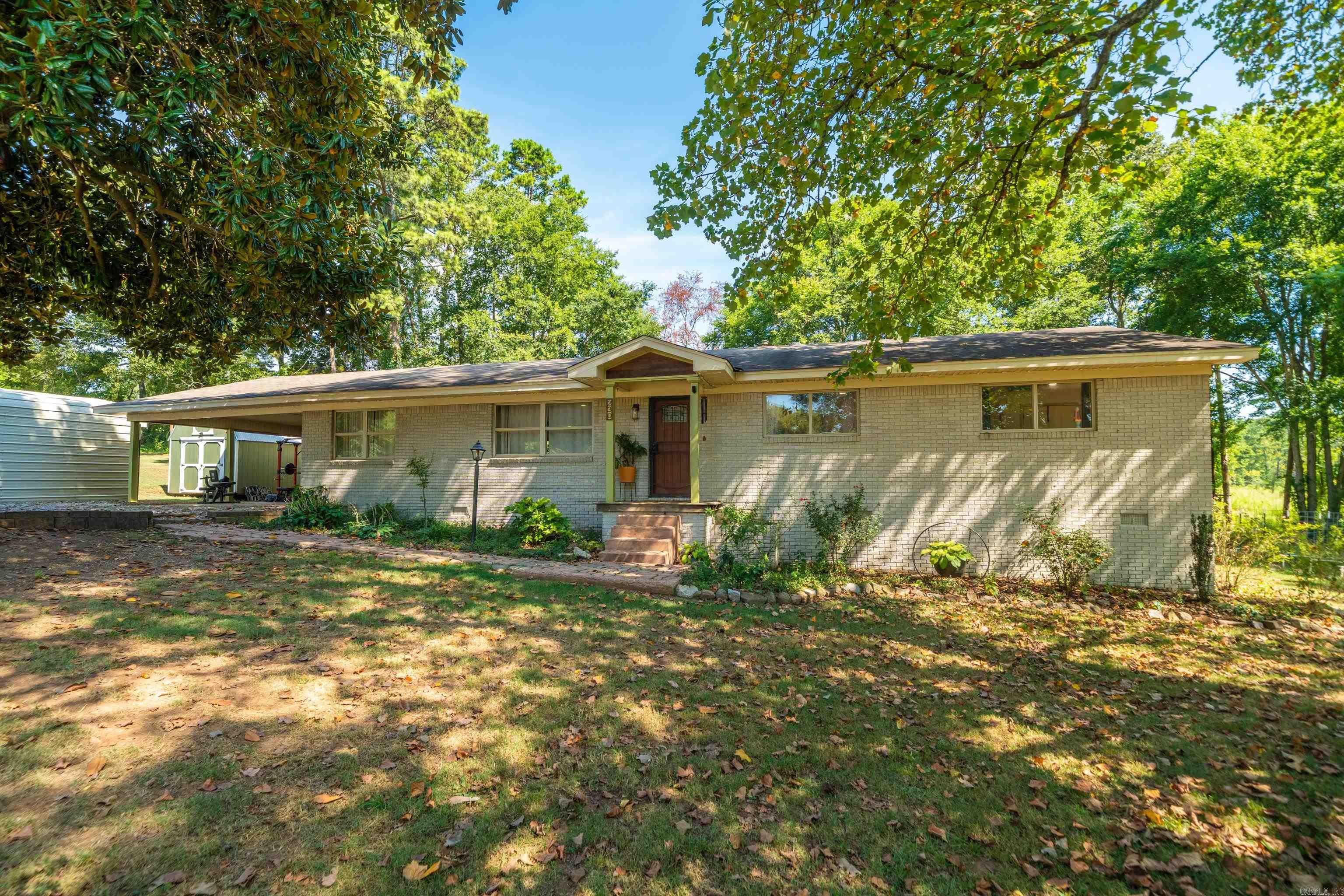 230 Cove Circle Property Photo 1