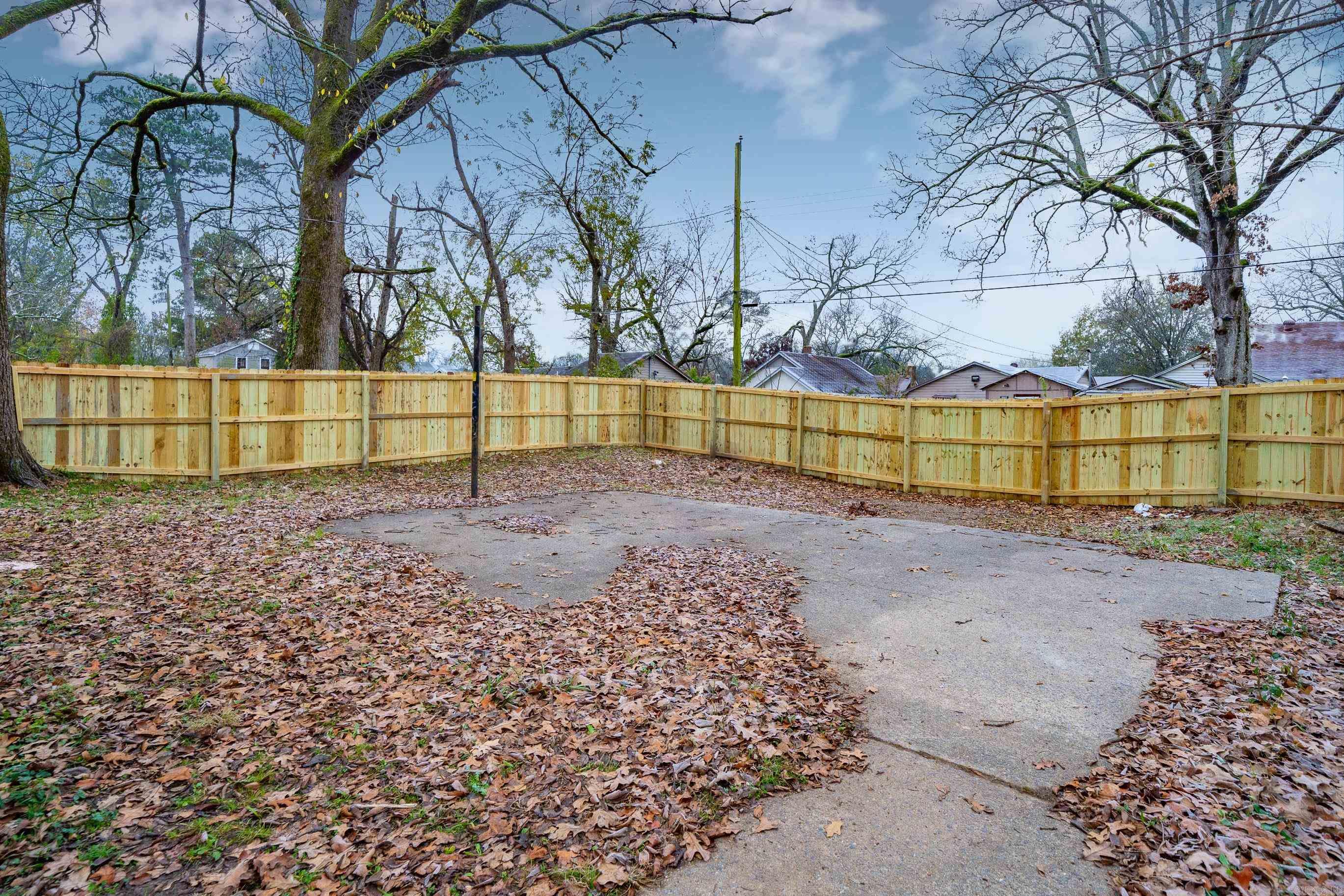 2118 S Pine Street Property Photo 22
