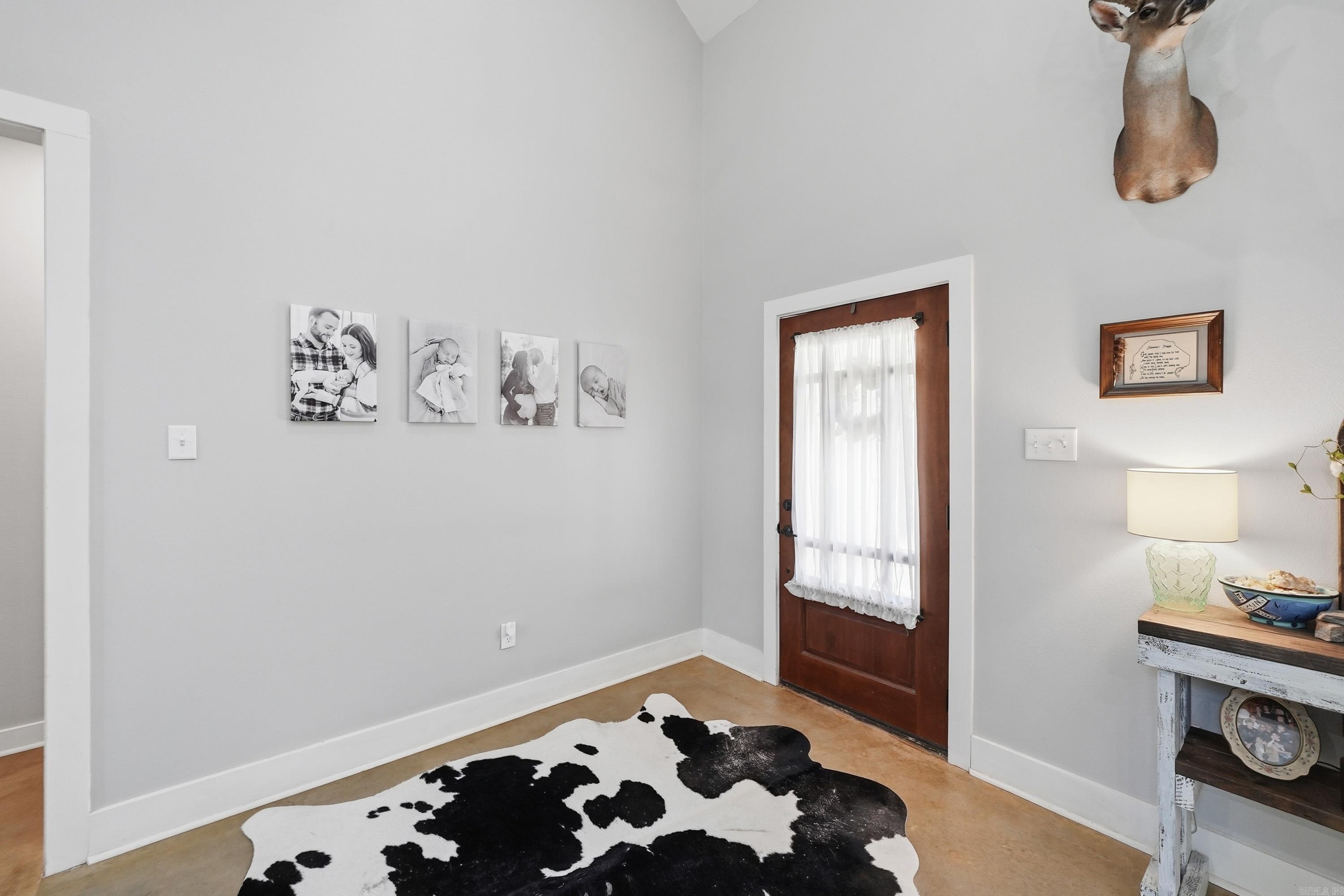 4629 De Young Road Property Photo 4