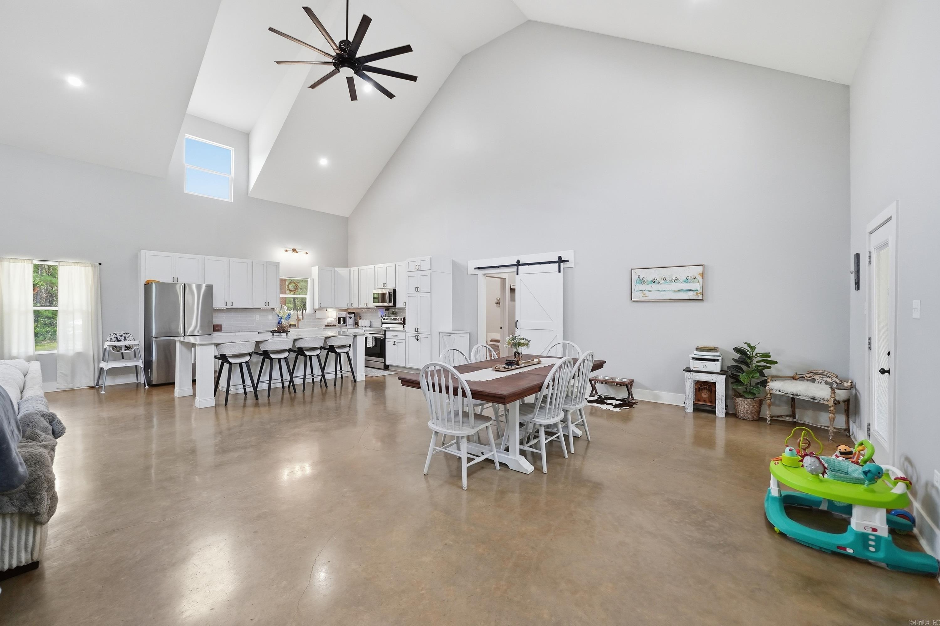 4629 De Young Road Property Photo 10
