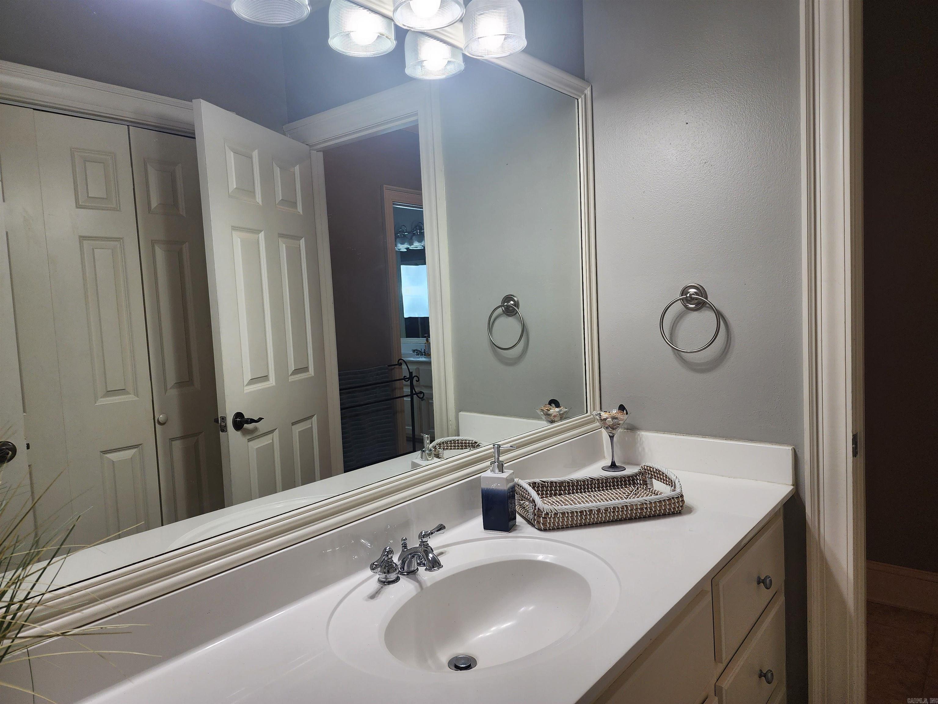 12 Auriel Drive Property Photo 34