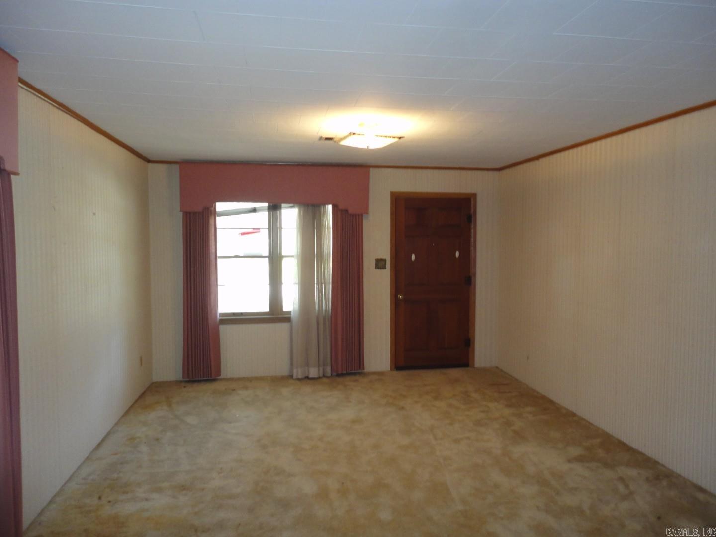 802 W 8th Avenue Property Photo 3