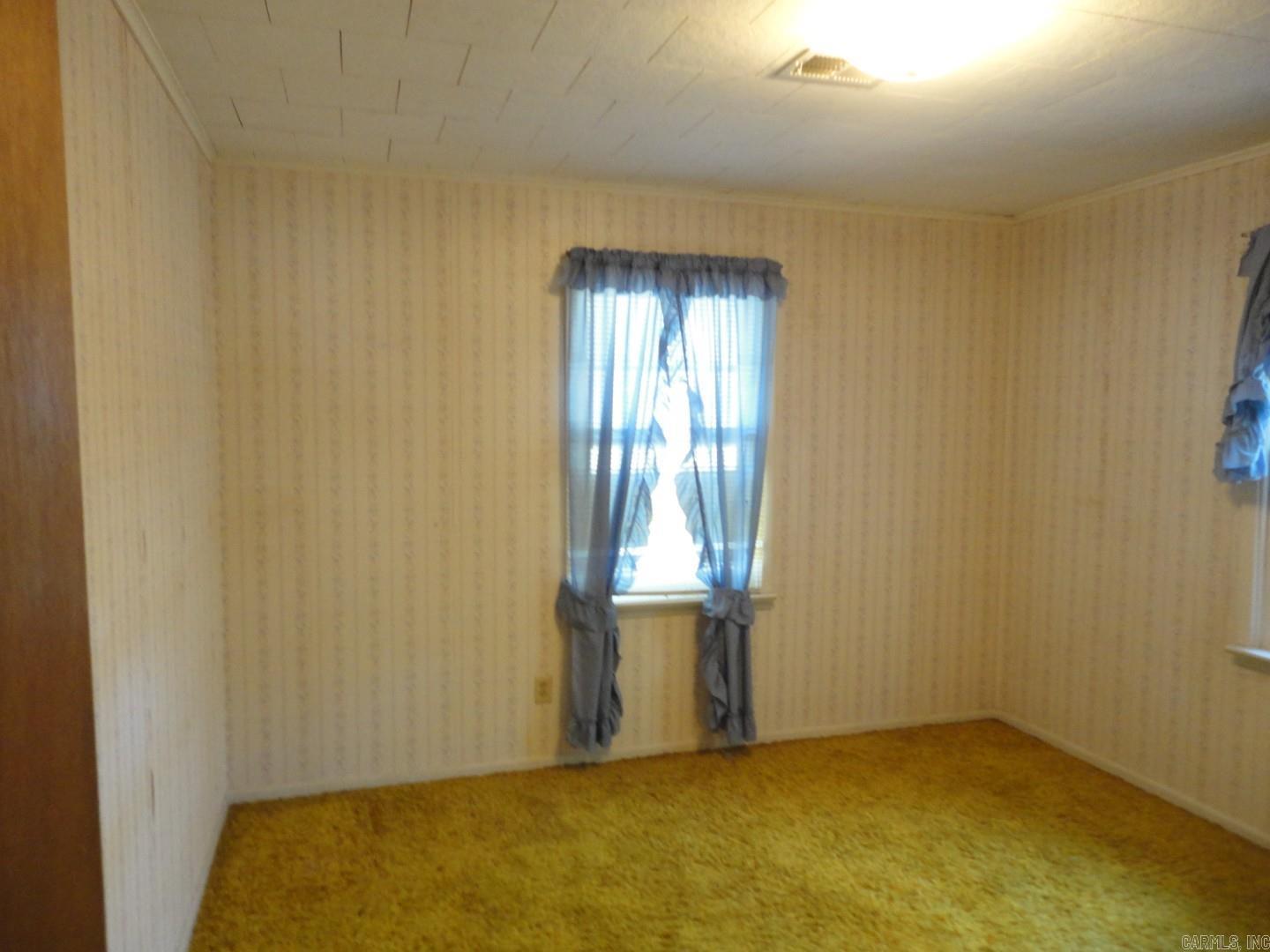 802 W 8th Avenue Property Photo 12