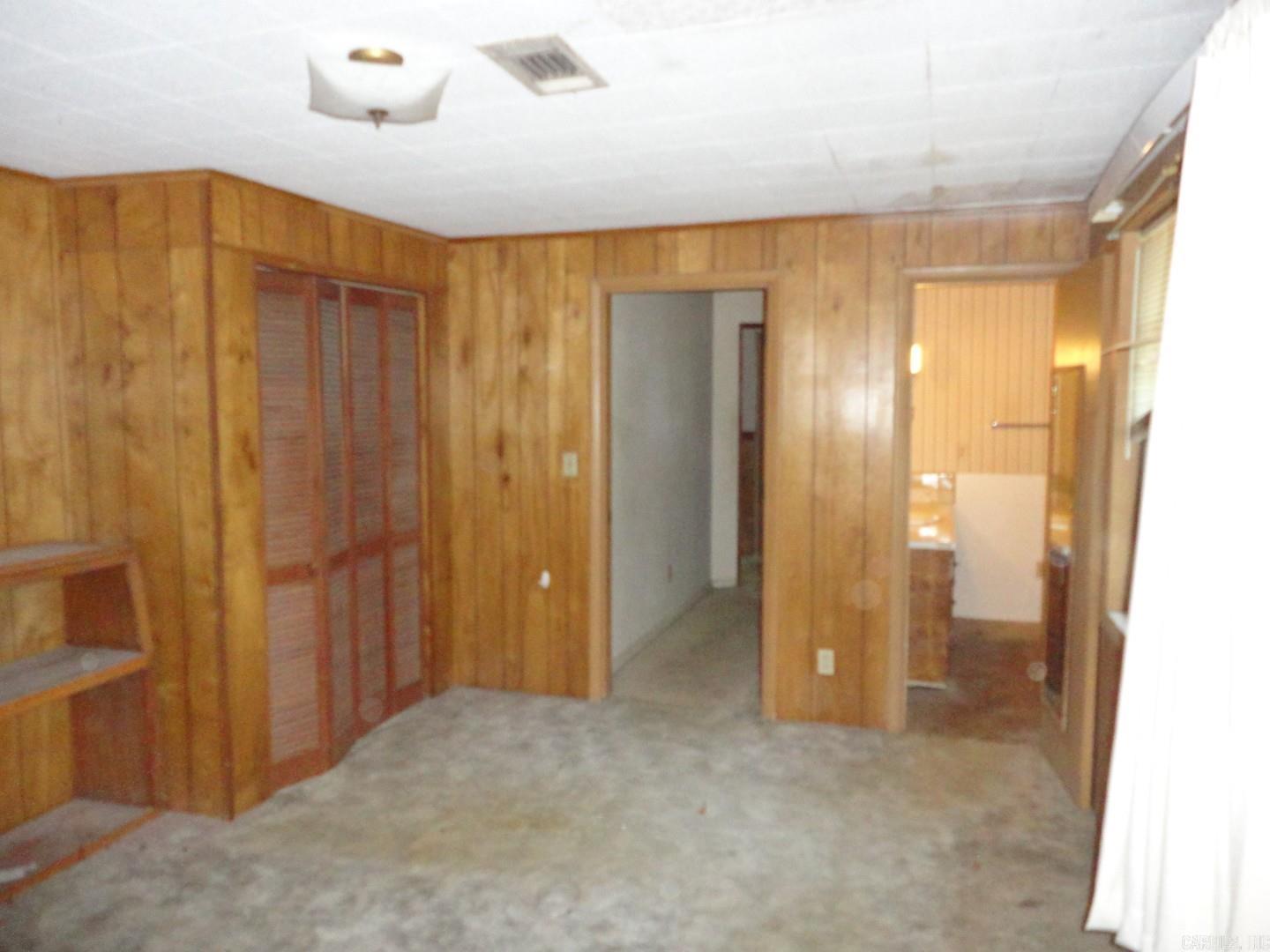 802 W 8th Avenue Property Photo 15