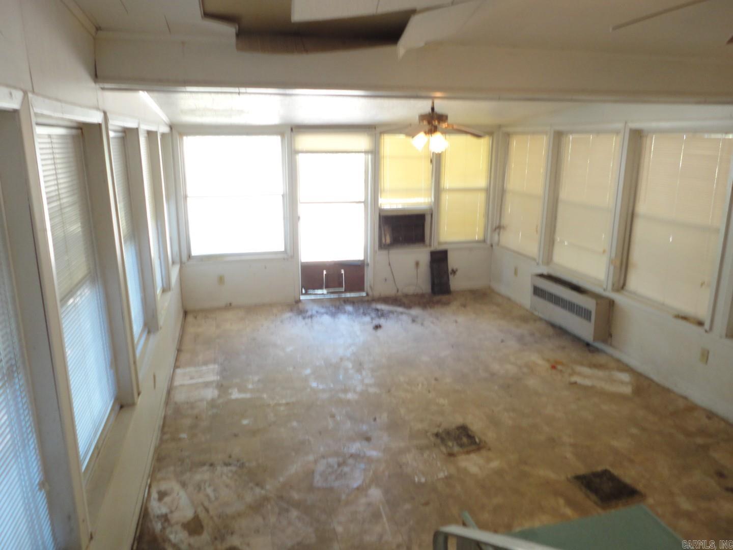 802 W 8th Avenue Property Photo 17