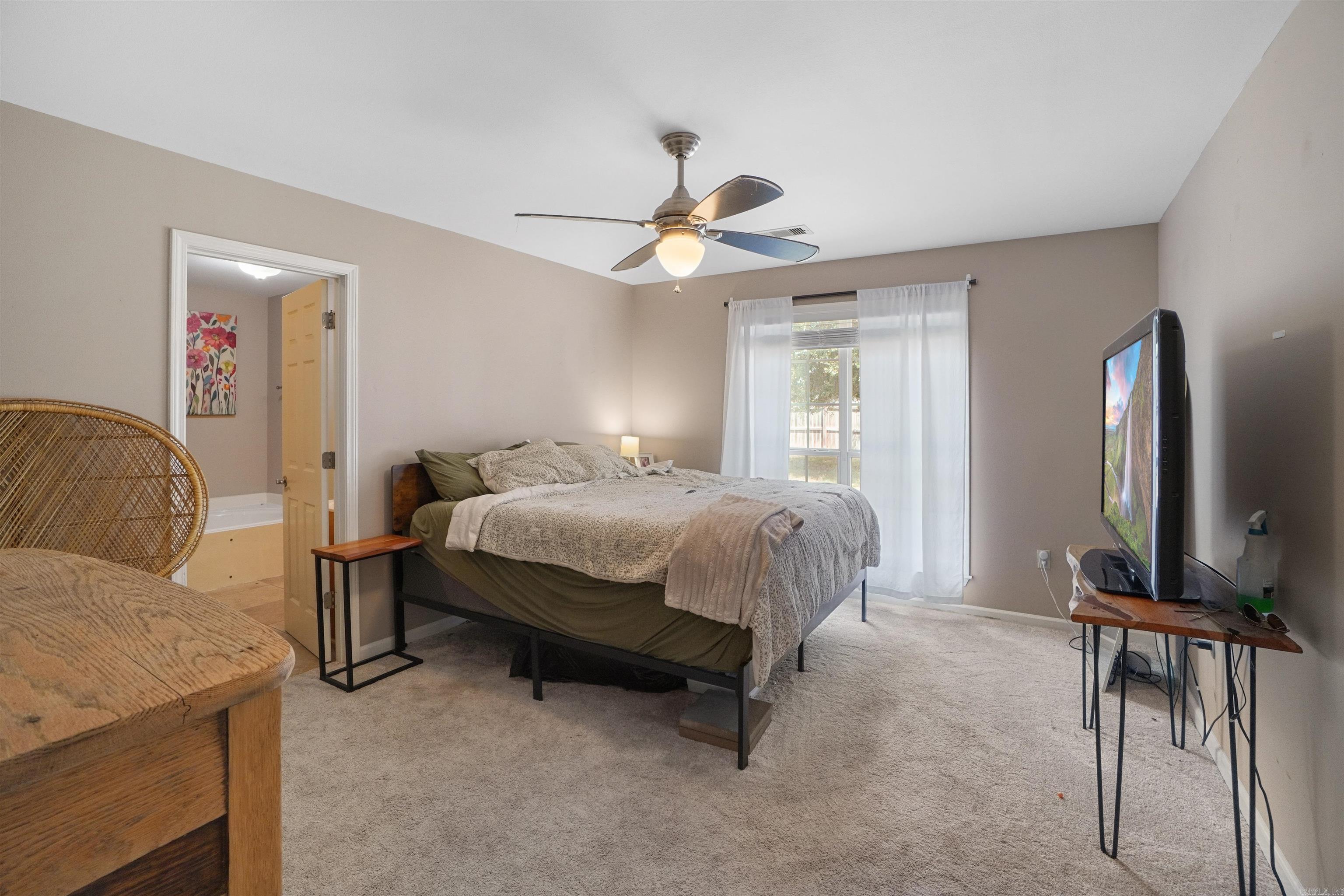 14 Waterloo Loop Property Photo 9
