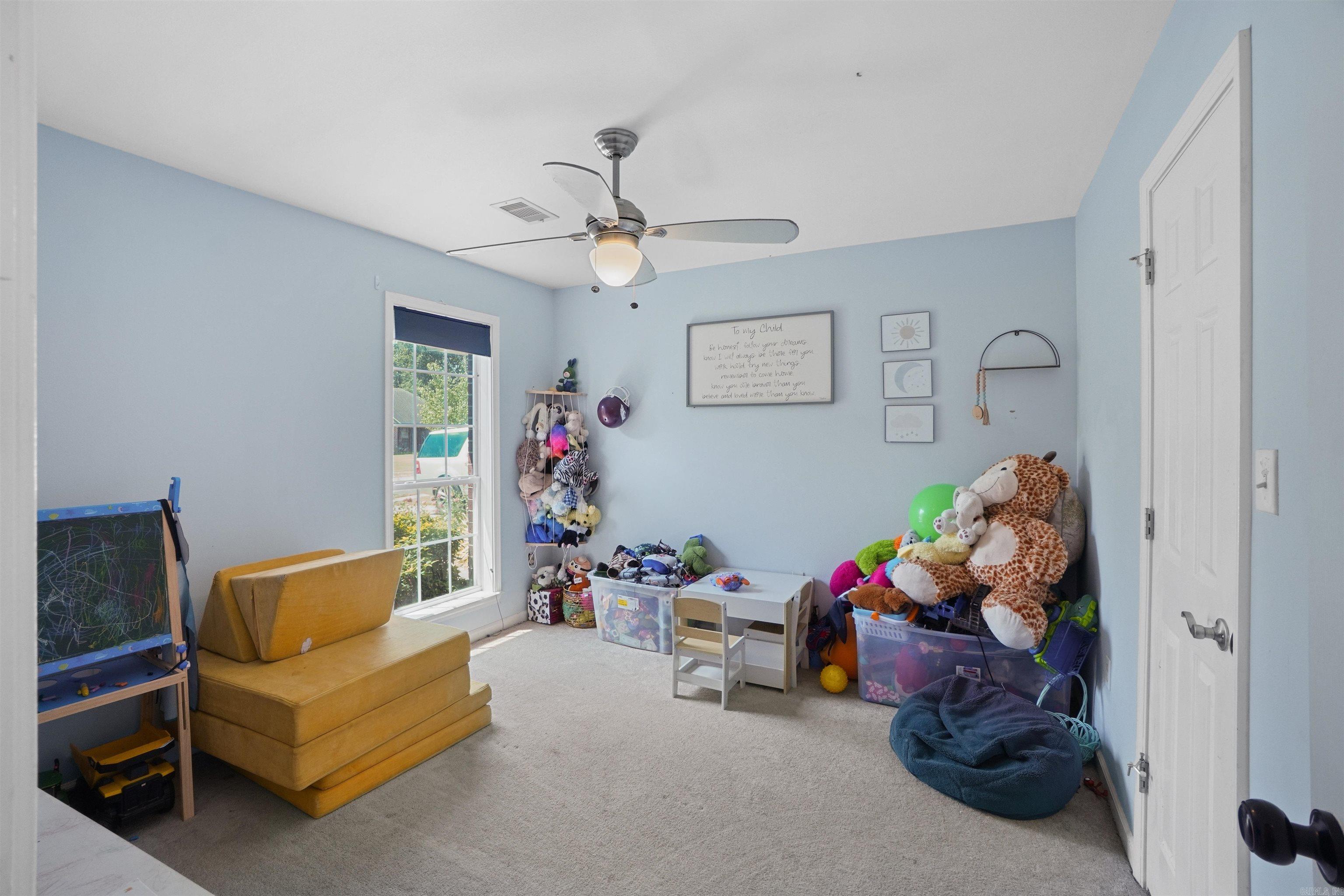 14 Waterloo Loop Property Photo 13