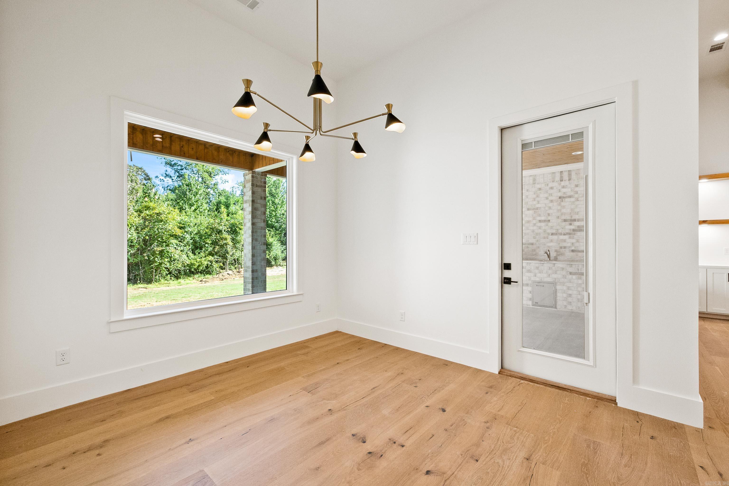 8024 Creek Rock Cove Property Photo 18