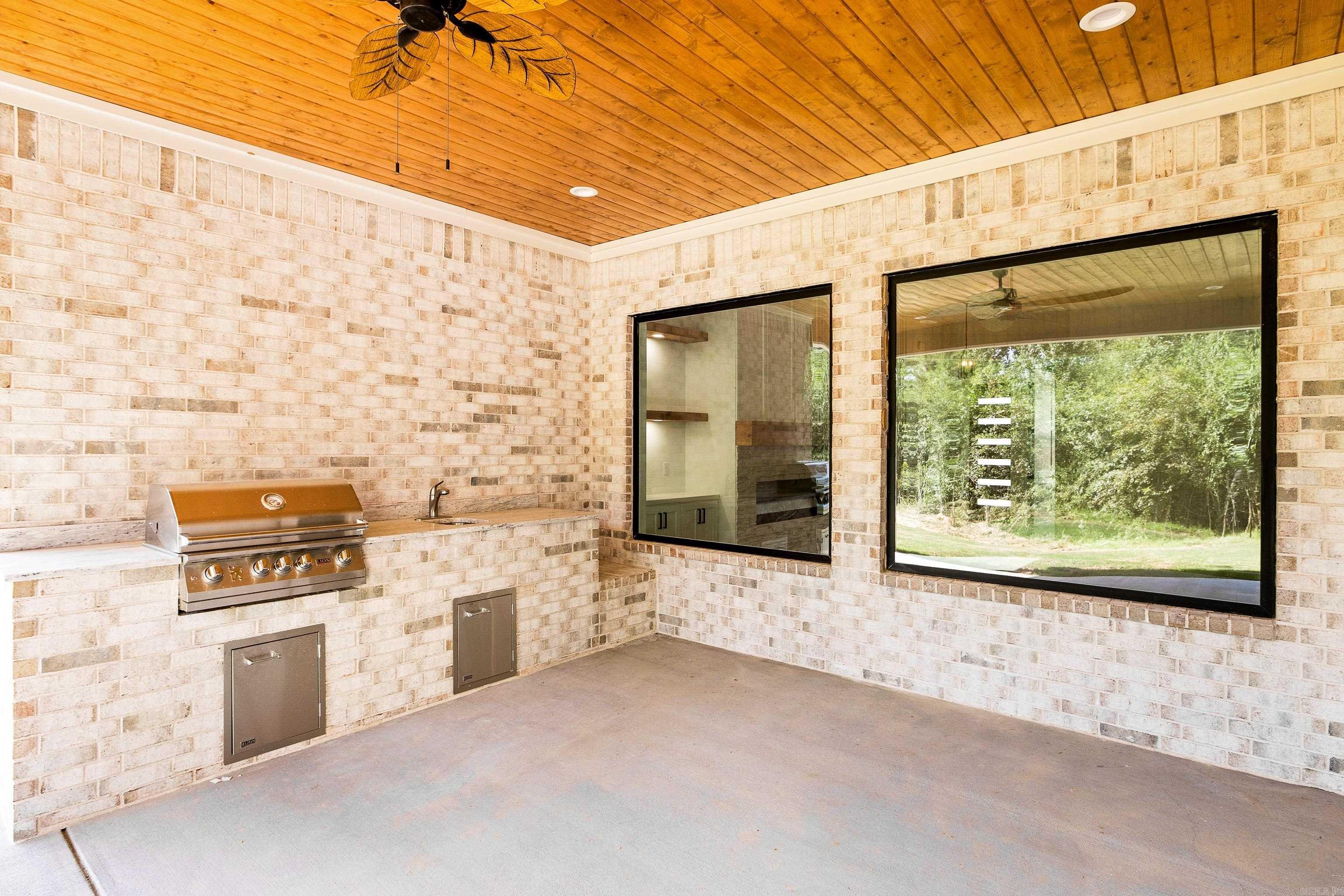 8024 Creek Rock Cove Property Photo 40