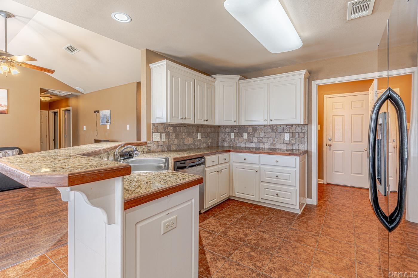 13 Trinity Drive Property Photo 11