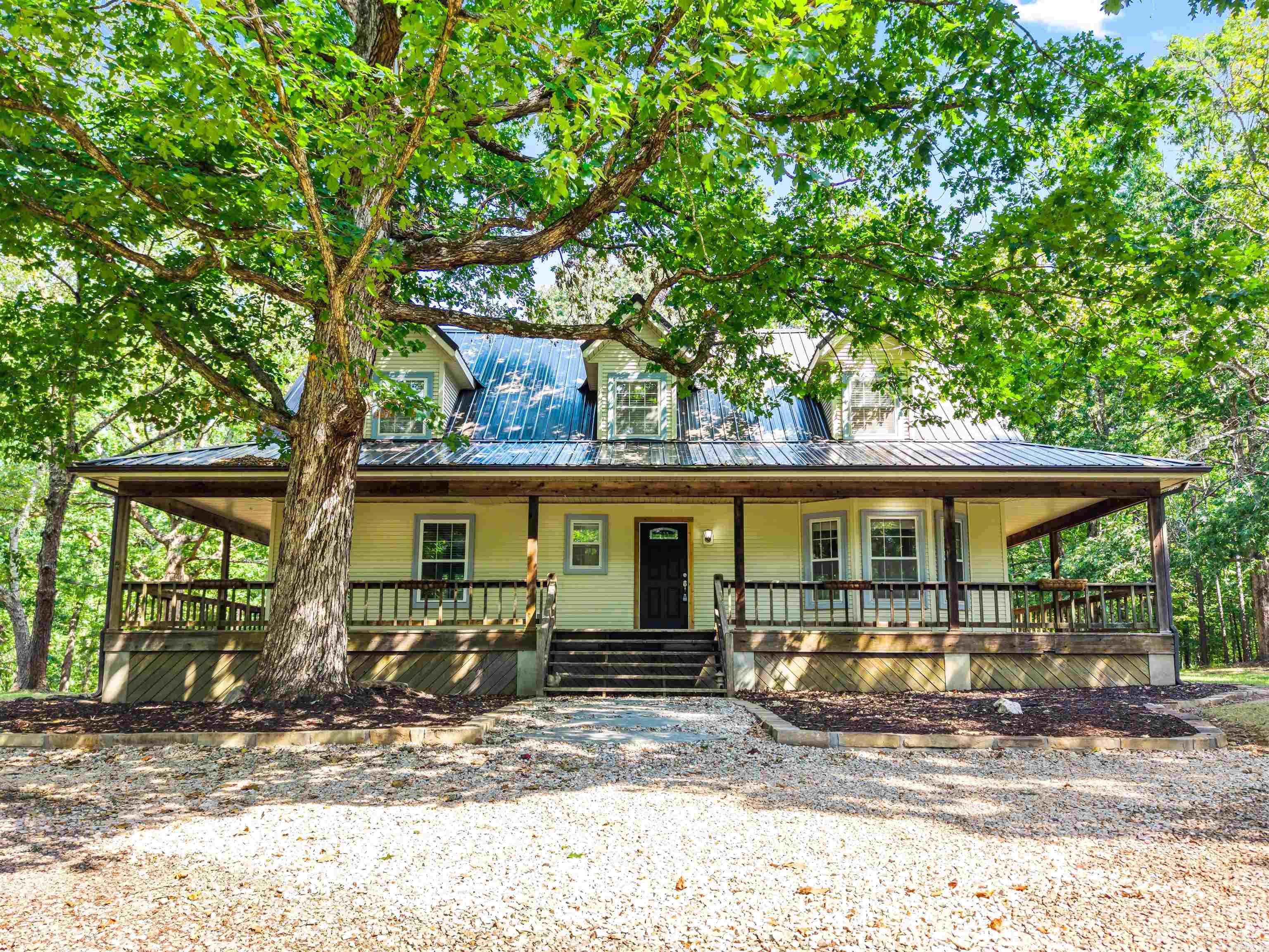 381 E Strawberry Property Photo 1