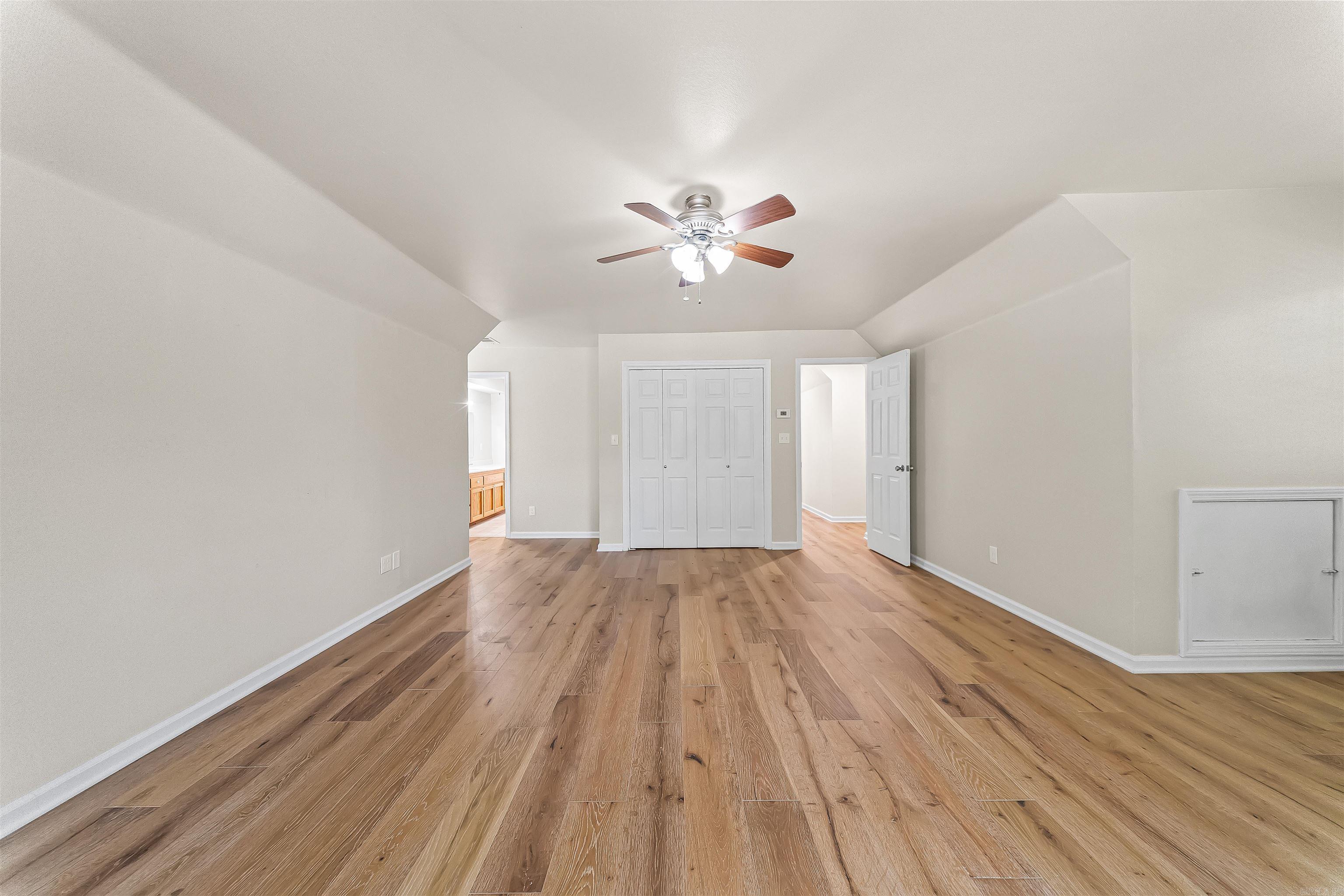381 E Strawberry Property Photo 29