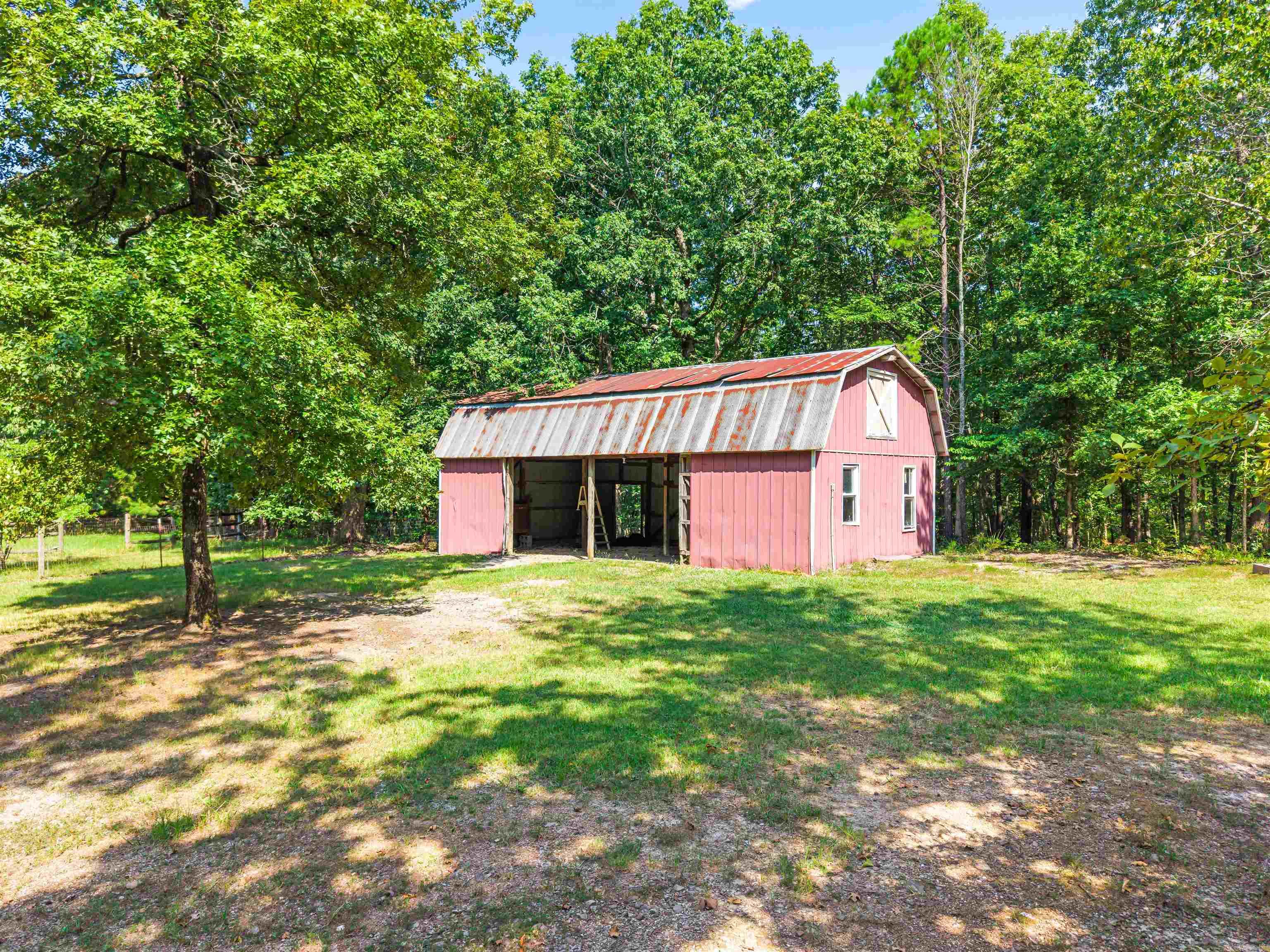 381 E Strawberry Property Photo 35