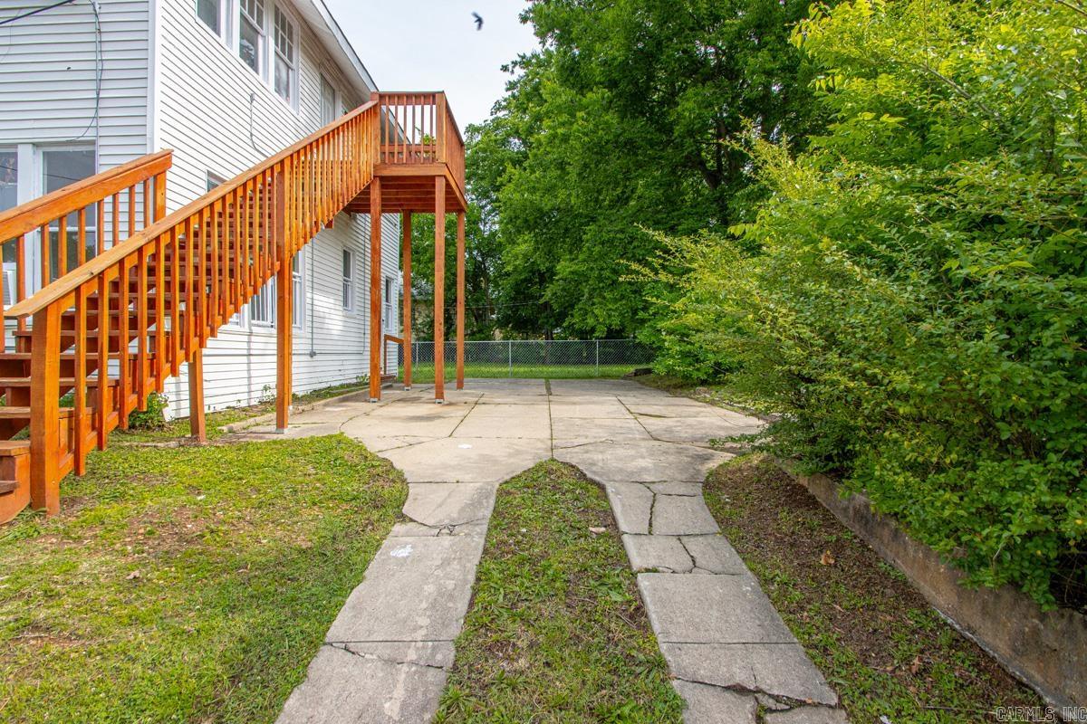 1923 S Izard Property Photo 23