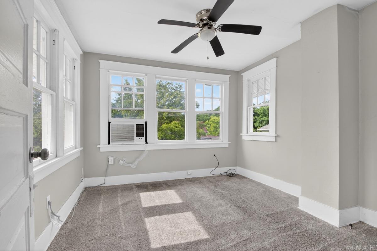 1923 S Izard Property Photo 26