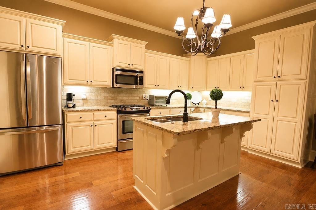 29 Juniel Point Property Photo 5