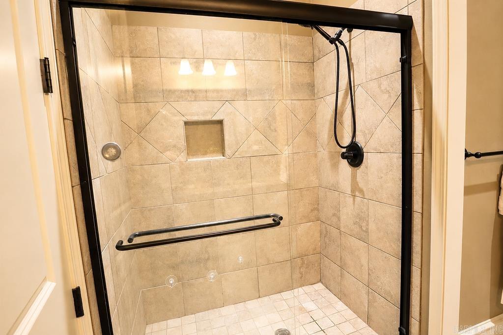 29 Juniel Point Property Photo 16