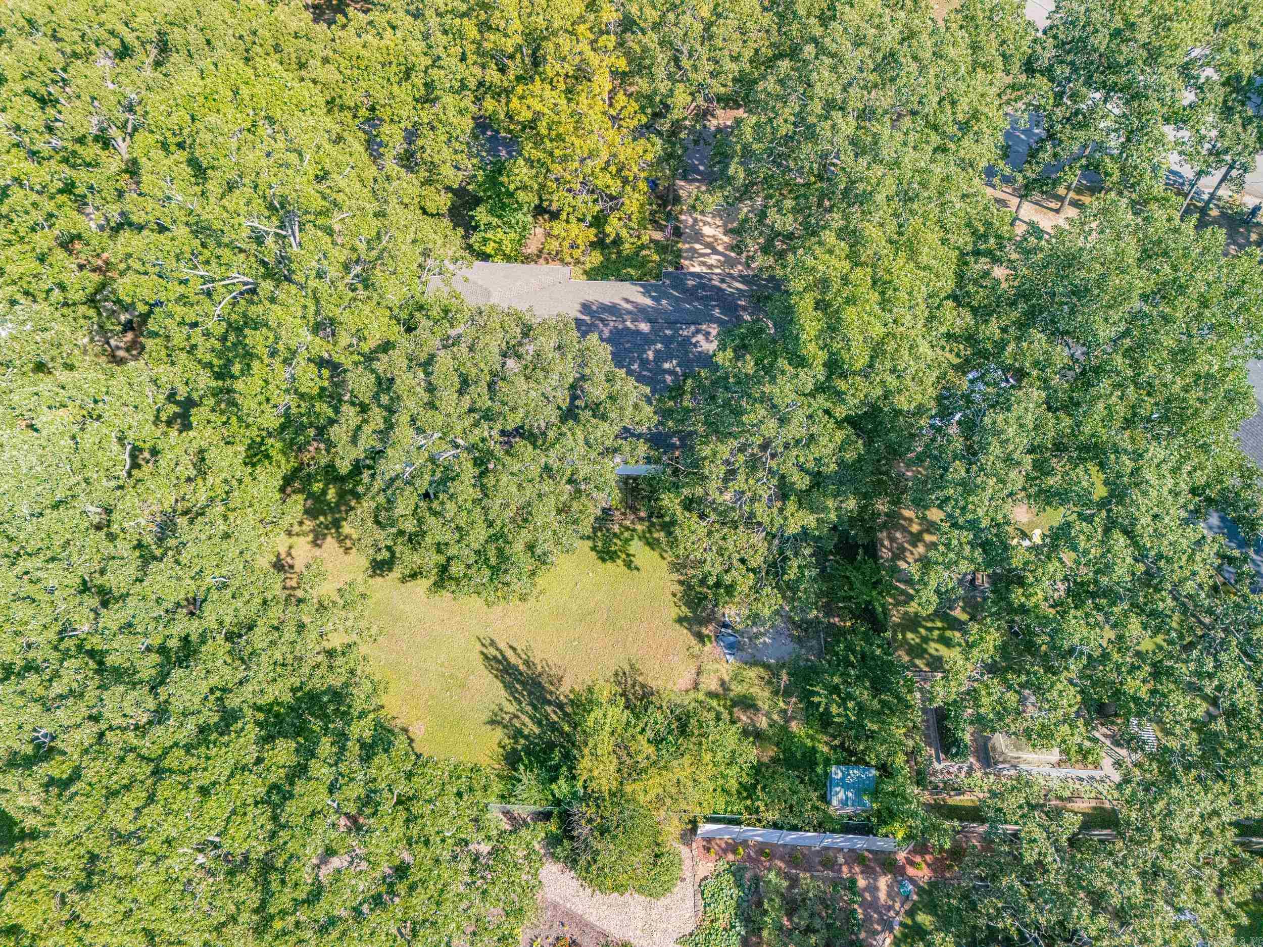 120 Kingsway Circle Property Photo 10