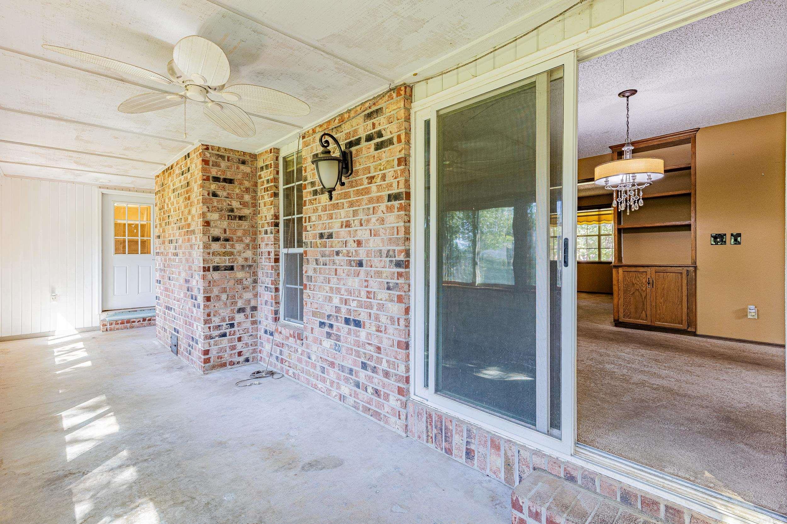 120 Kingsway Circle Property Photo 16