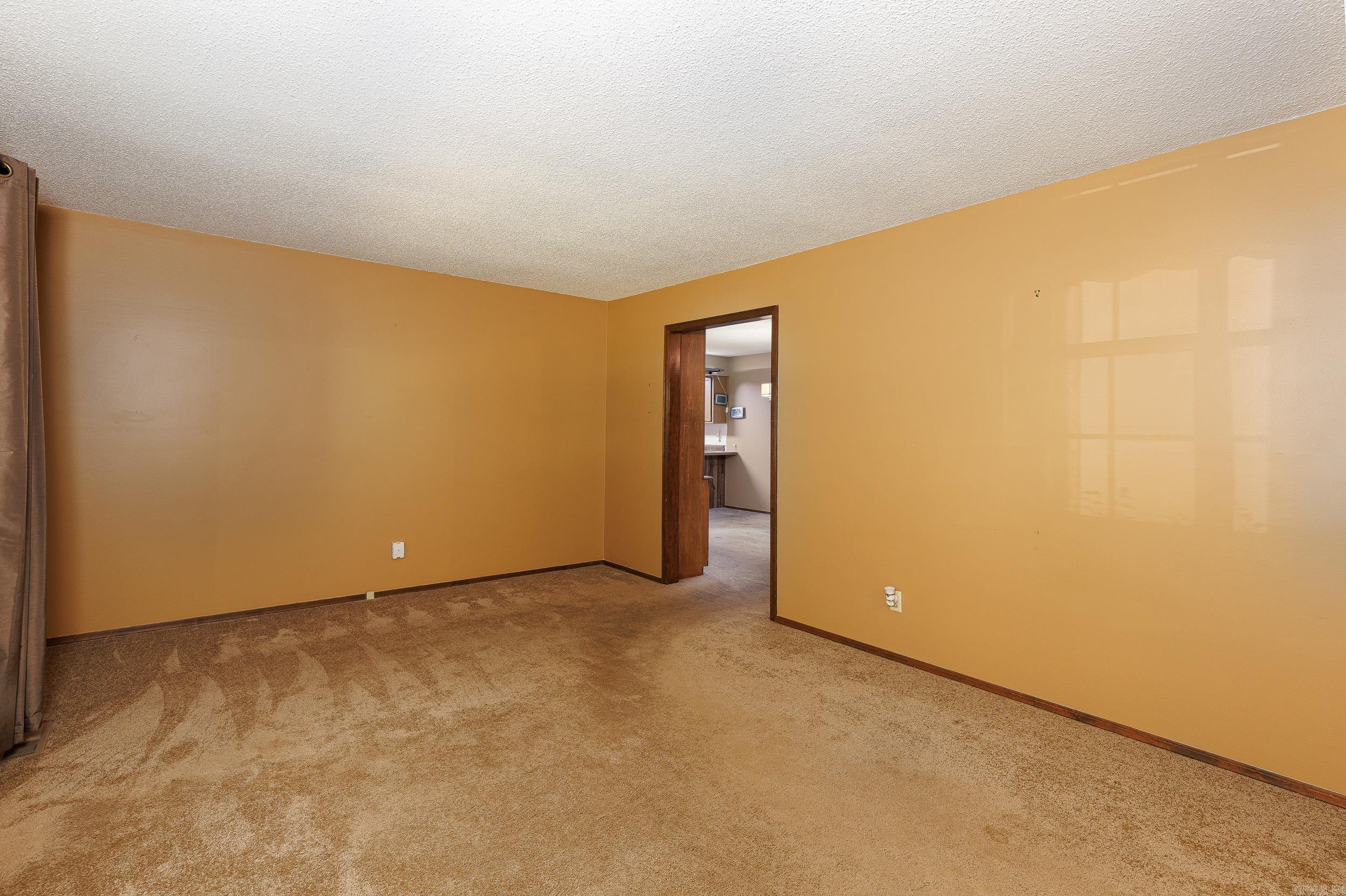 120 Kingsway Circle Property Photo 23