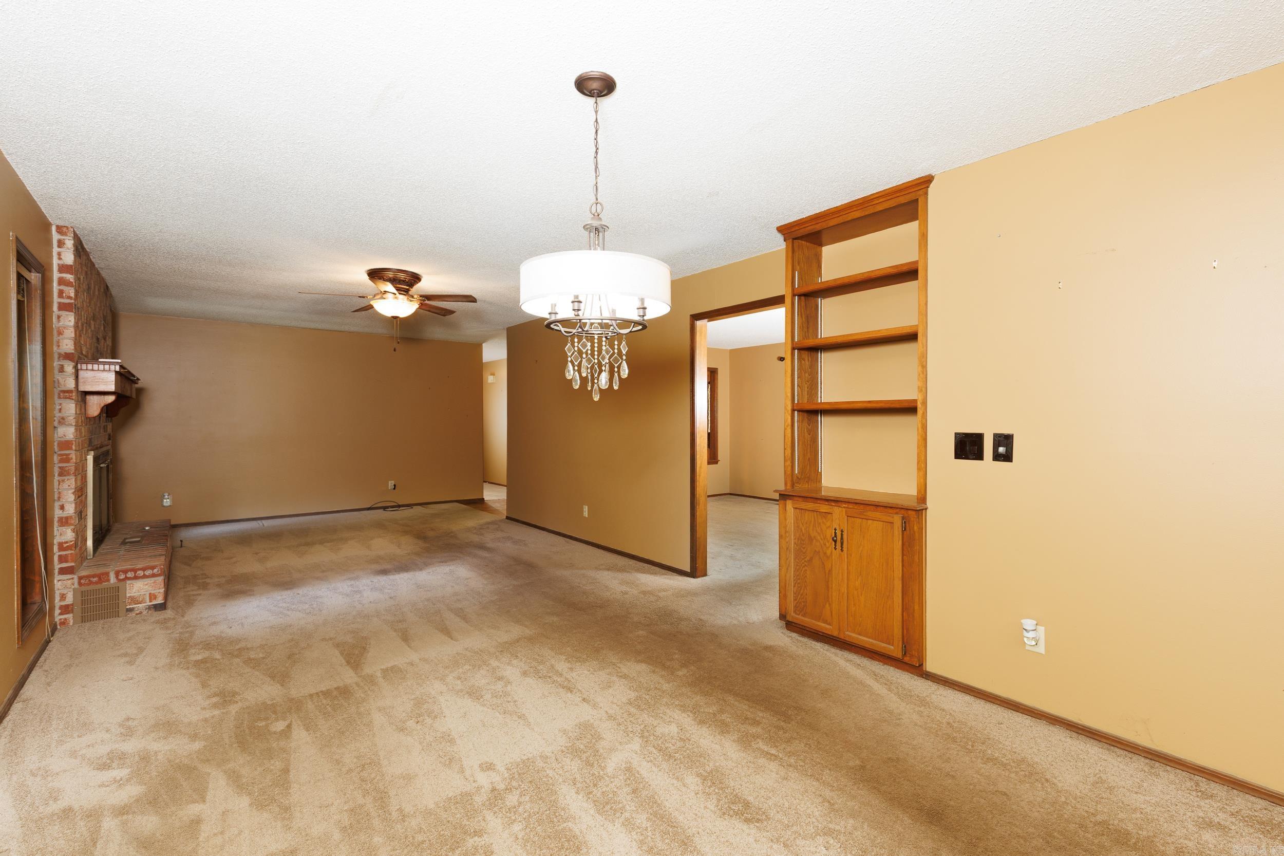 120 Kingsway Circle Property Photo 27