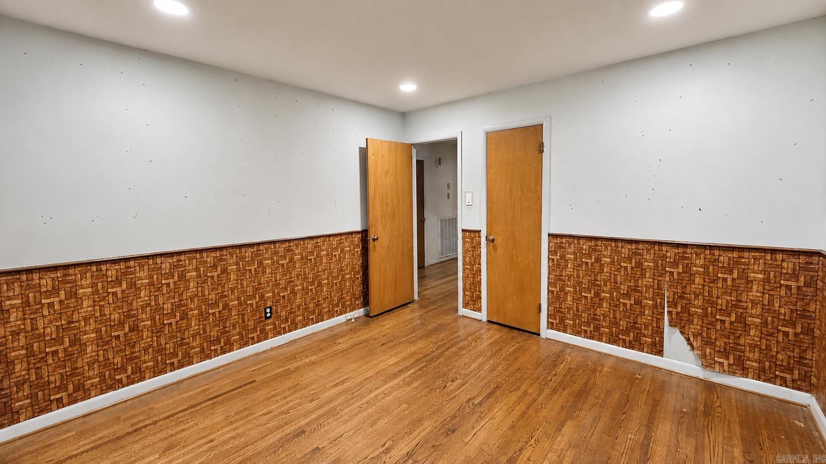 4520 Greenway Drive Property Photo 21