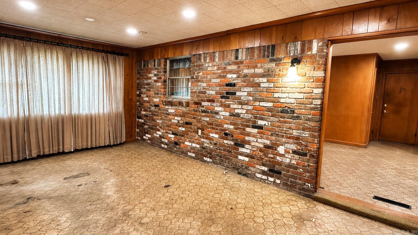 4520 Greenway Drive Property Photo 23