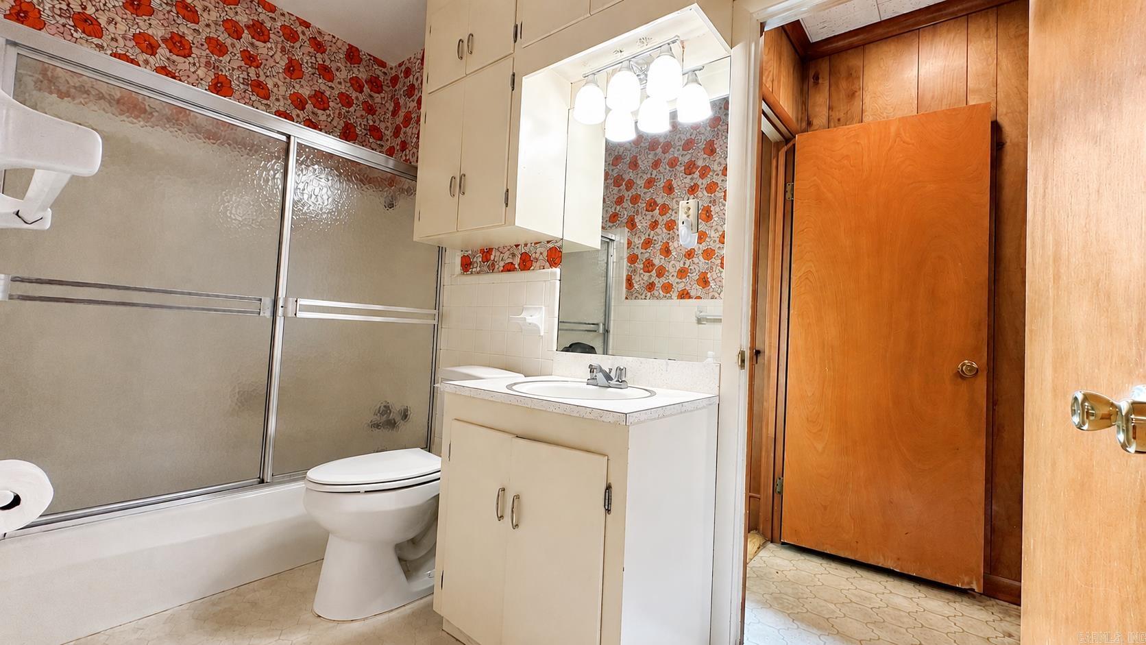 4520 Greenway Drive Property Photo 28