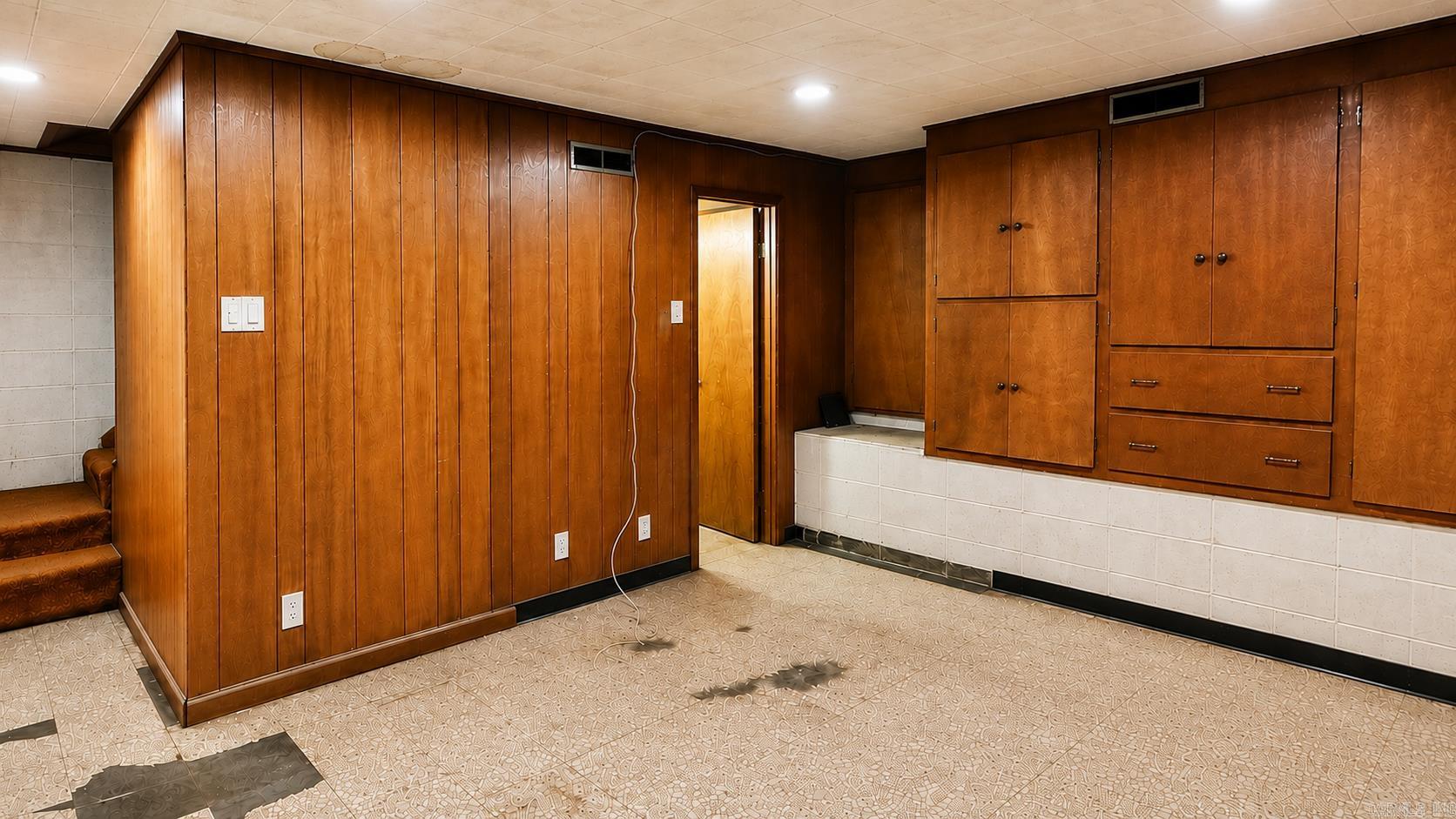 4520 Greenway Drive Property Photo 31