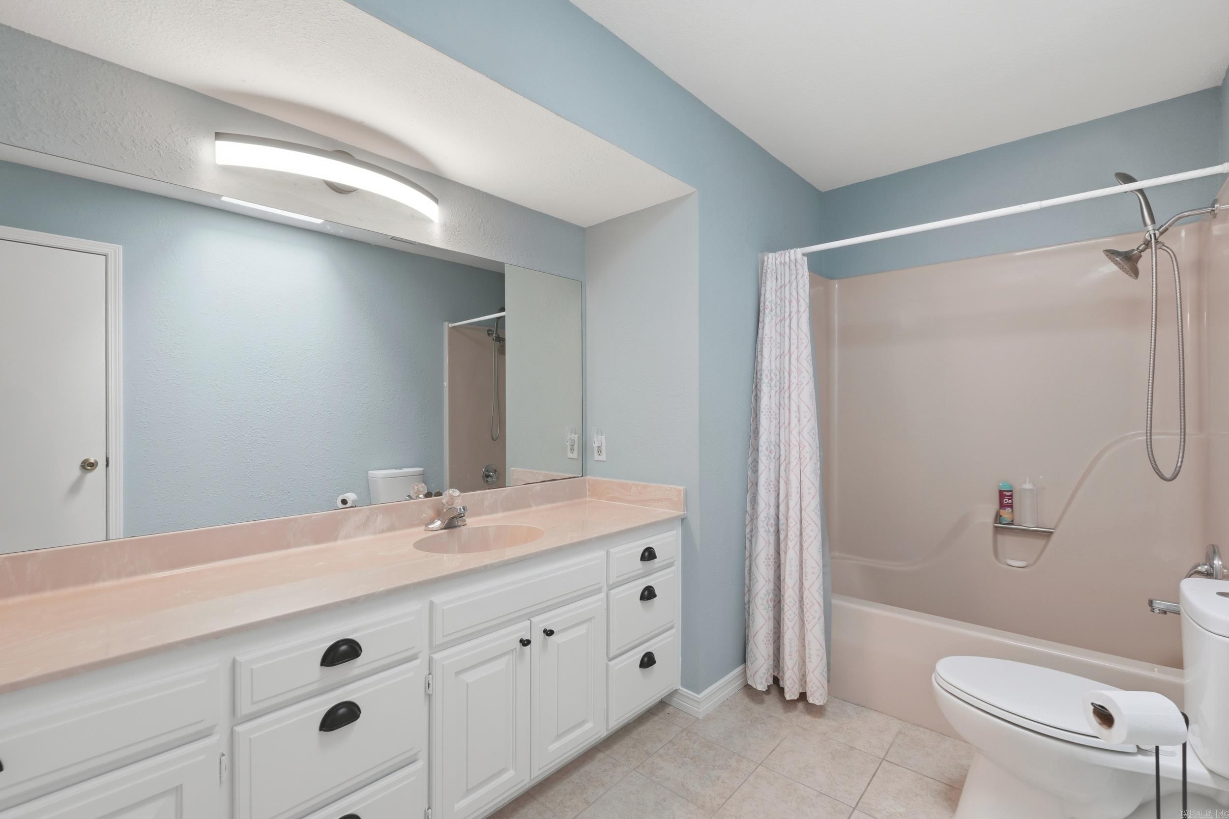 50 Ruthwell Drive Property Photo 11