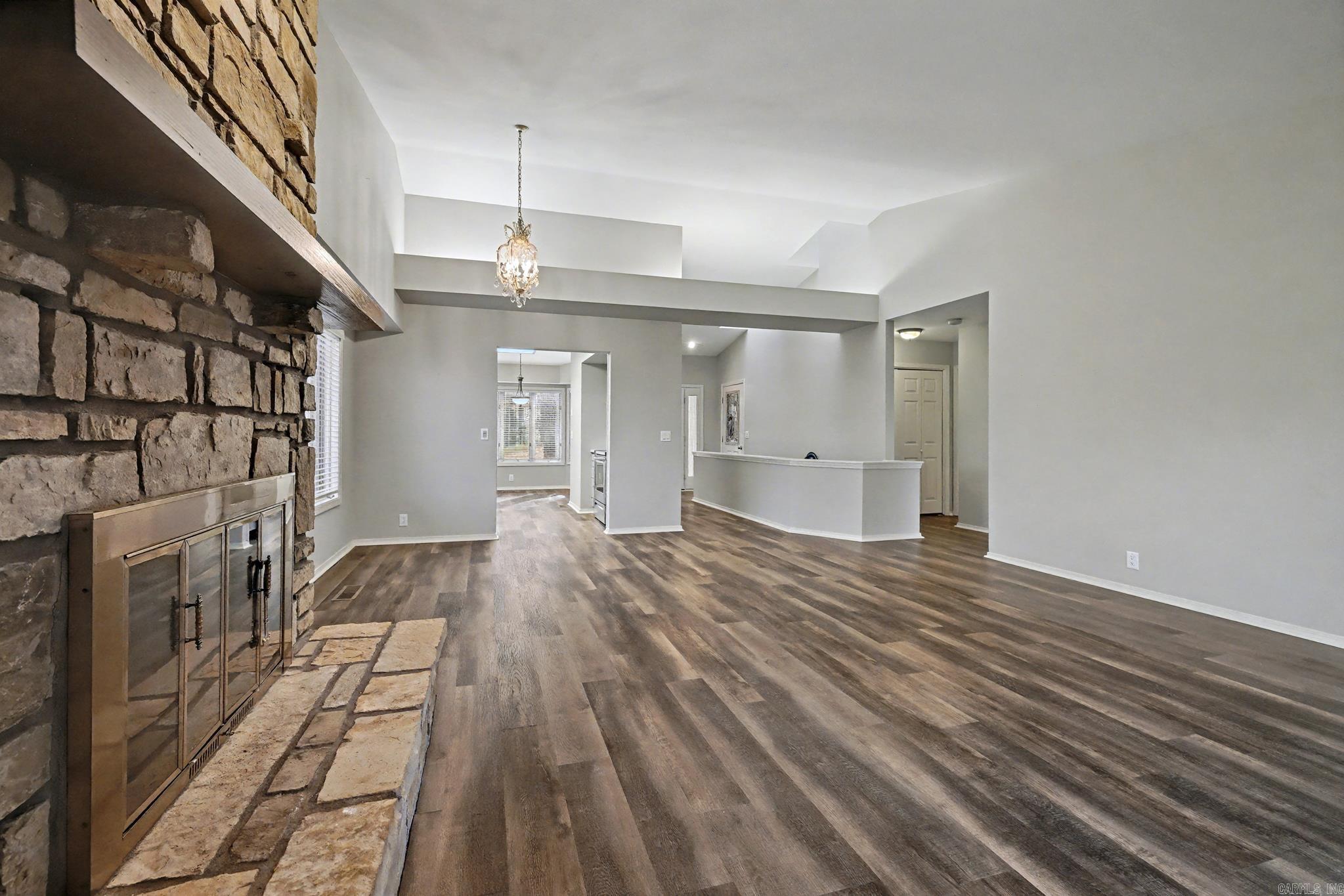 11 Emanuel Lane Property Photo 17